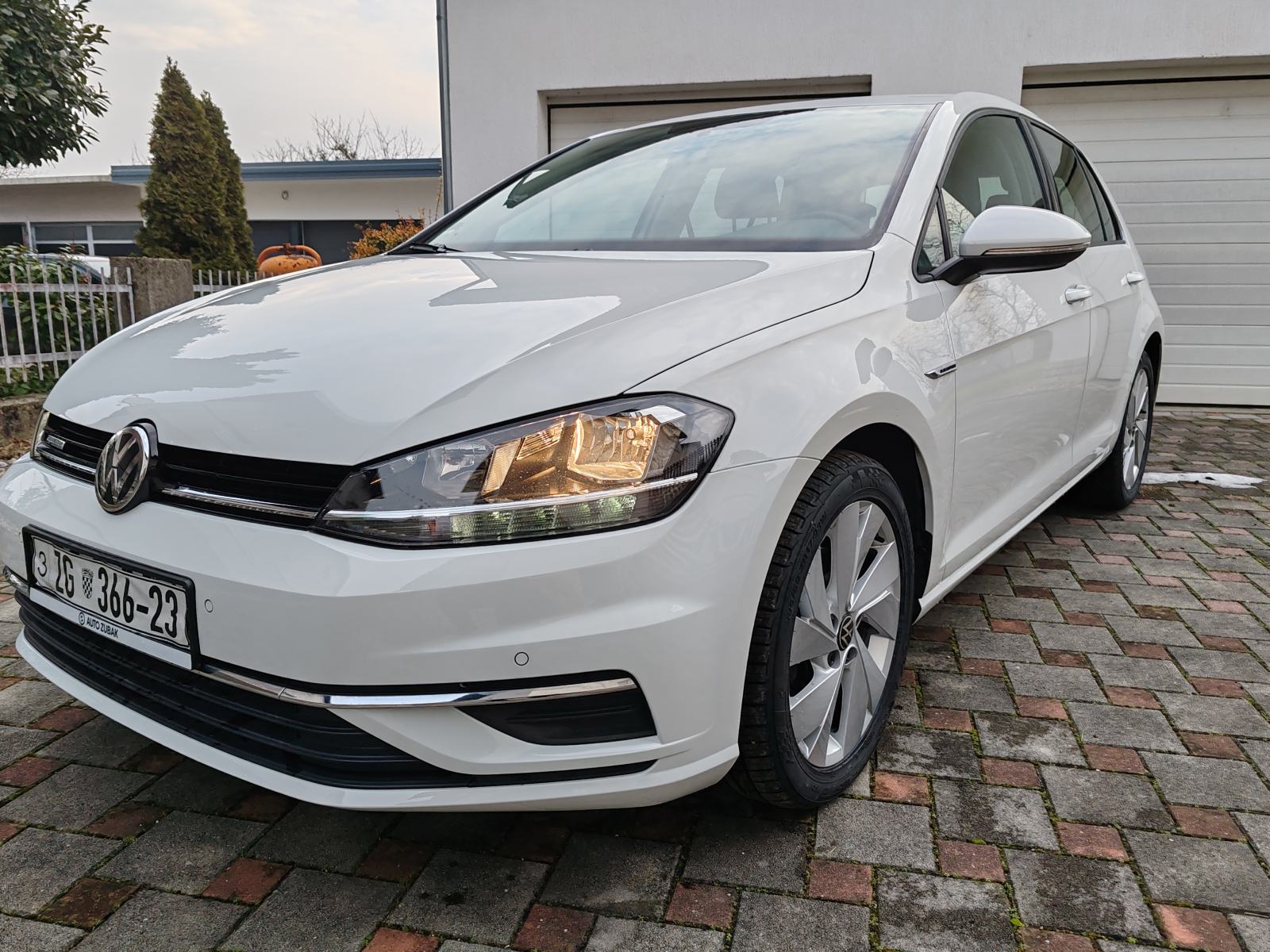 VW Golf 7.5 bluemotion facelift TOP CIJENA, fotografija 3