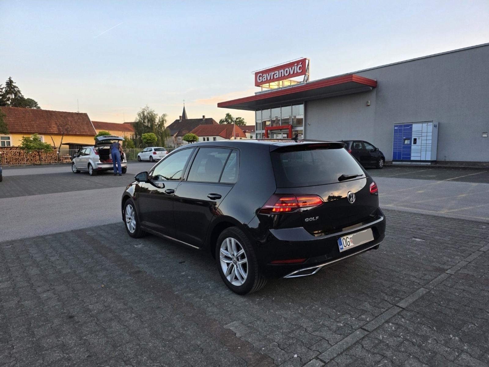 VW Golf 7.5 facelift 2019. 115ks Reg 7/2027. Mali S. ACC LED alcantara, fotografija 6