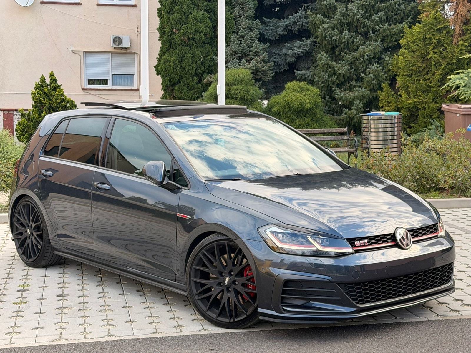 VW GOLF 7.5 GTI PERFORMANCE // 2019 // 245 KS // DSG // PANORAMA //, fotografija 2