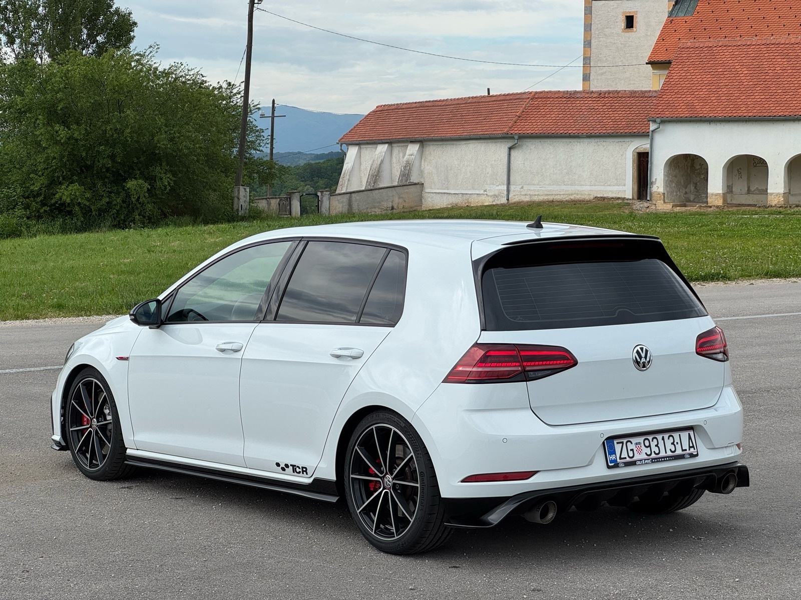 VW Golf 7.5 GTI TCR DSG AKRAPOVIČ, fotografija 7