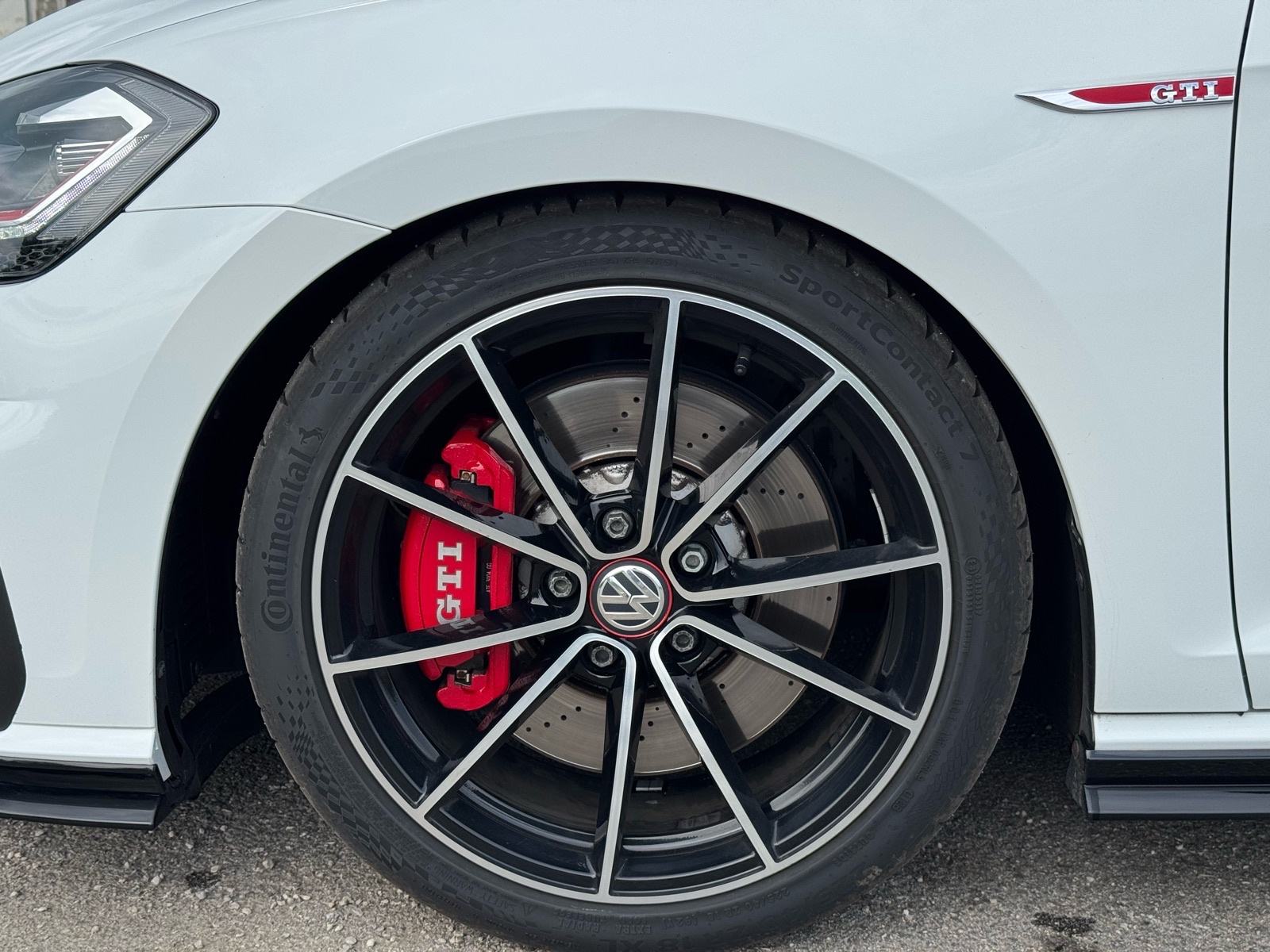 VW Golf 7.5 GTI TCR DSG AKRAPOVIČ, fotografija 9