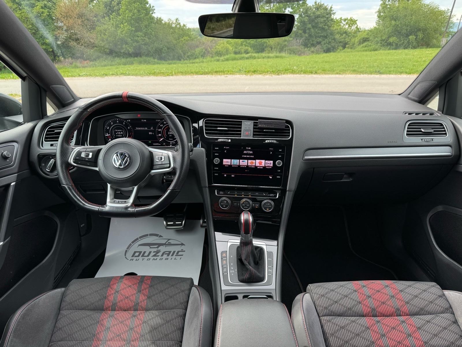 VW Golf 7.5 GTI TCR DSG AKRAPOVIČ, fotografija 13