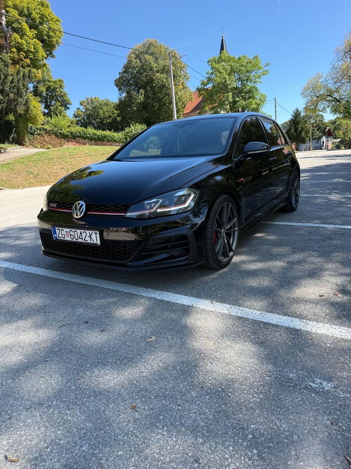 VW Golf 7.5 GTI TCR, fotografija 3