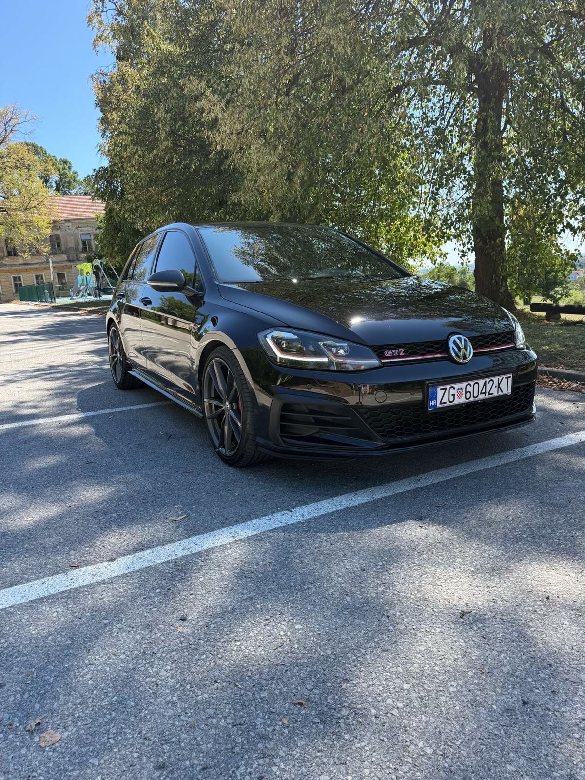 VW Golf 7.5 GTI TCR, fotografija 2