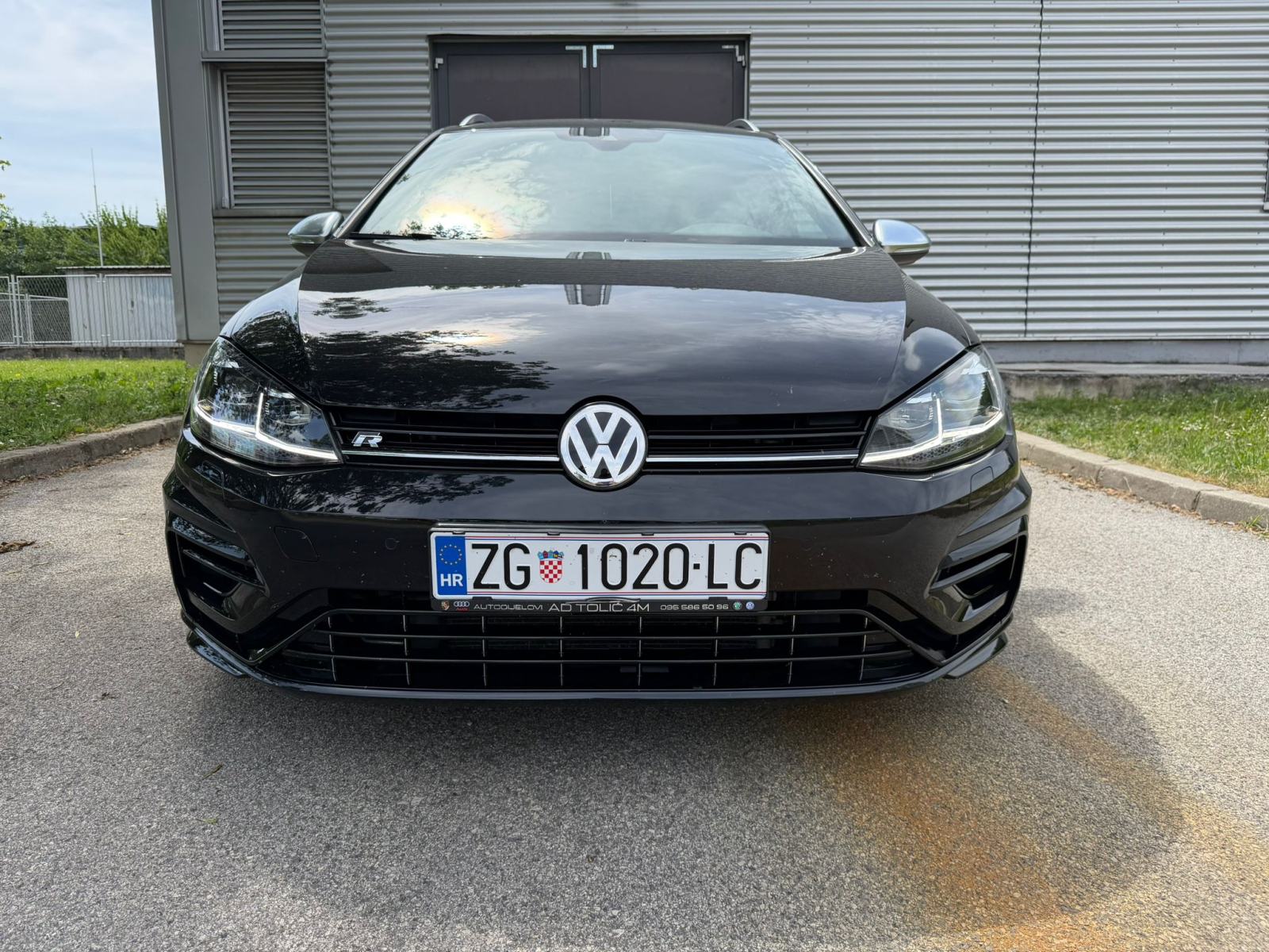 VW GOLF 7.5 R, 4motion, 300KS, ALU 19", TOP STANJE, SAMO 30.000 km!!, fotografija 2