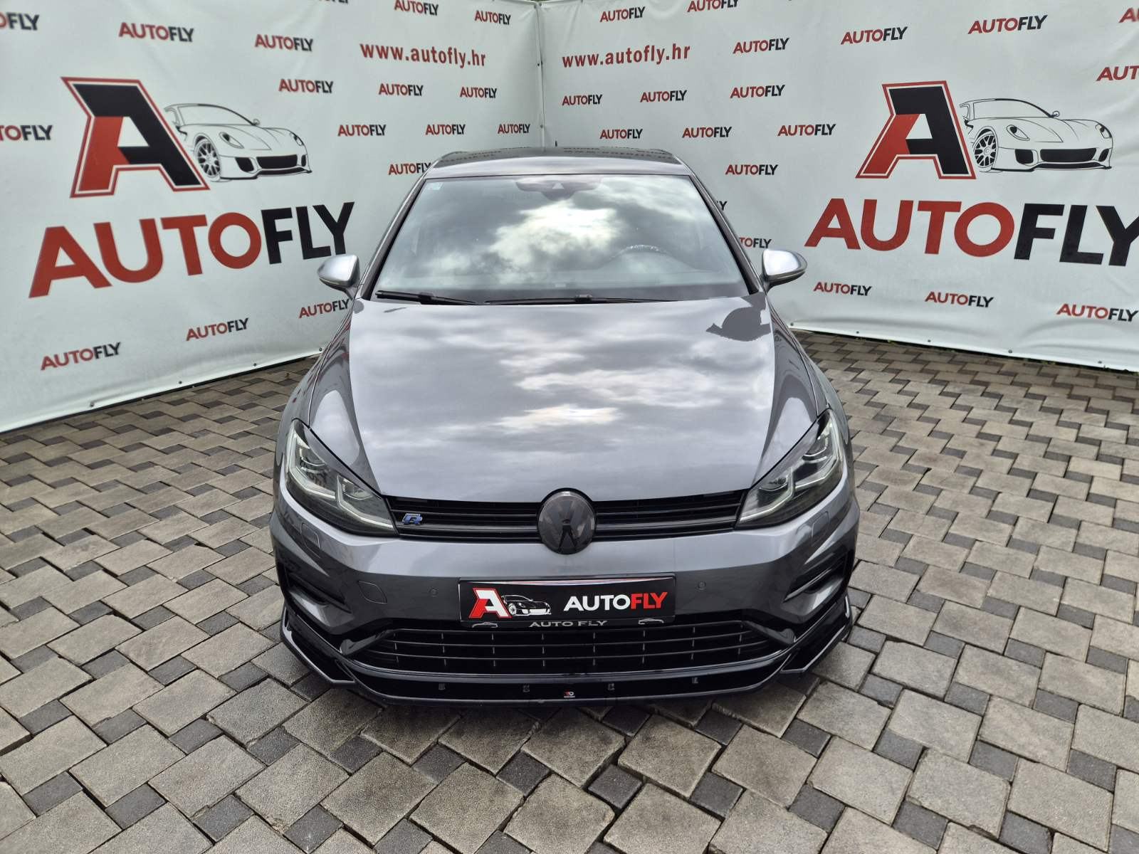 VW Golf 7.5 R 4Motion DSG, Dynaudio, ACC, Kamera, Virtual, Koža, 19", fotografija 2