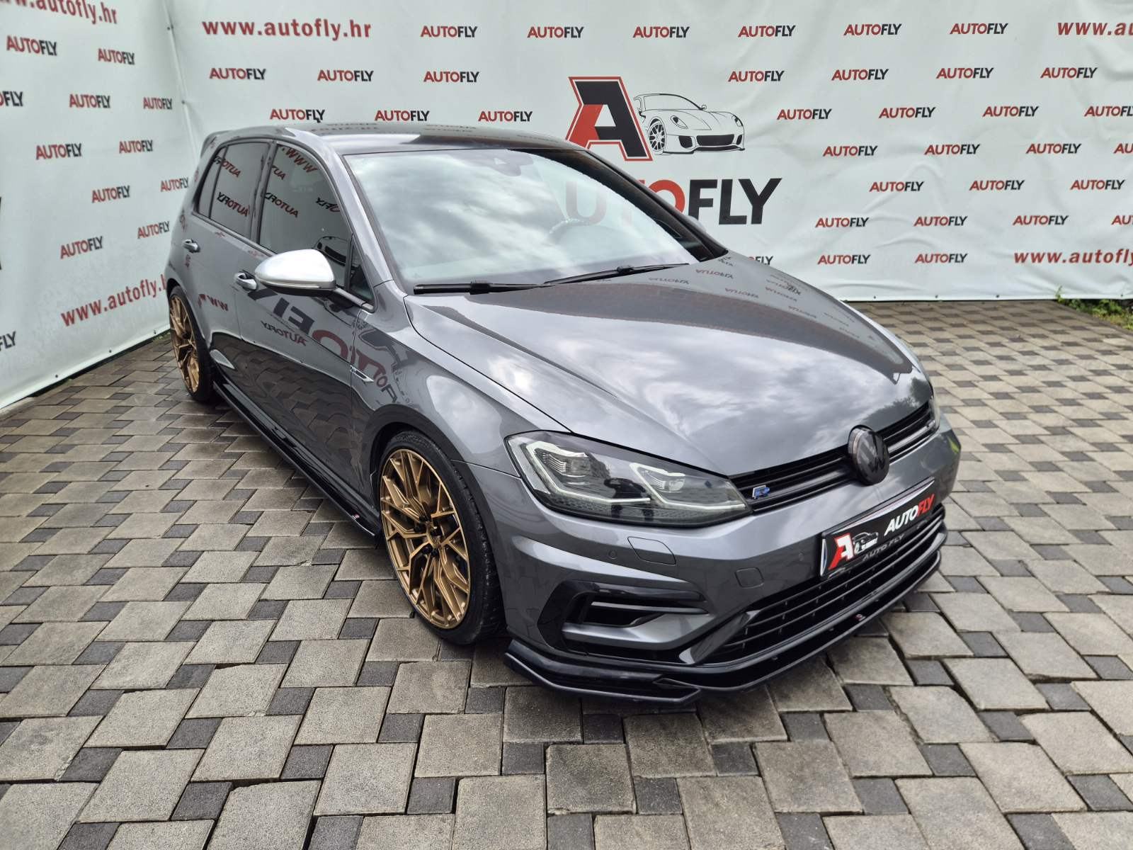 VW Golf 7.5 R 4Motion DSG, Dynaudio, ACC, Kamera, Virtual, Koža, 19", fotografija 10