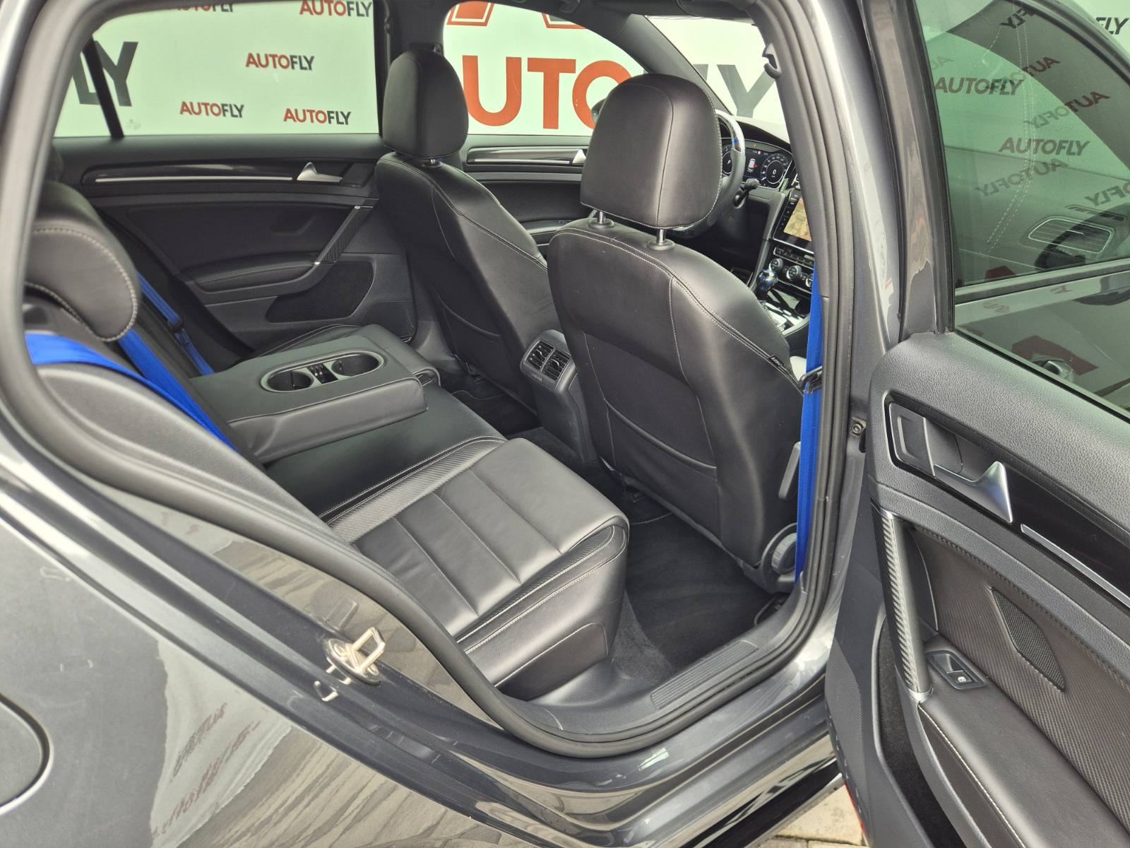 VW Golf 7.5 R 4Motion DSG, Dynaudio, ACC, Kamera, Virtual, Koža, 19", fotografija 15