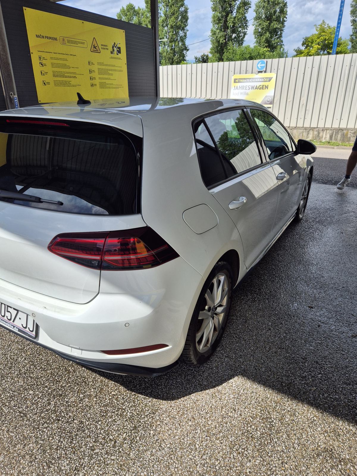 VW Golf 7.5 R-Line 2.0 TDI DSG, fotografija 8