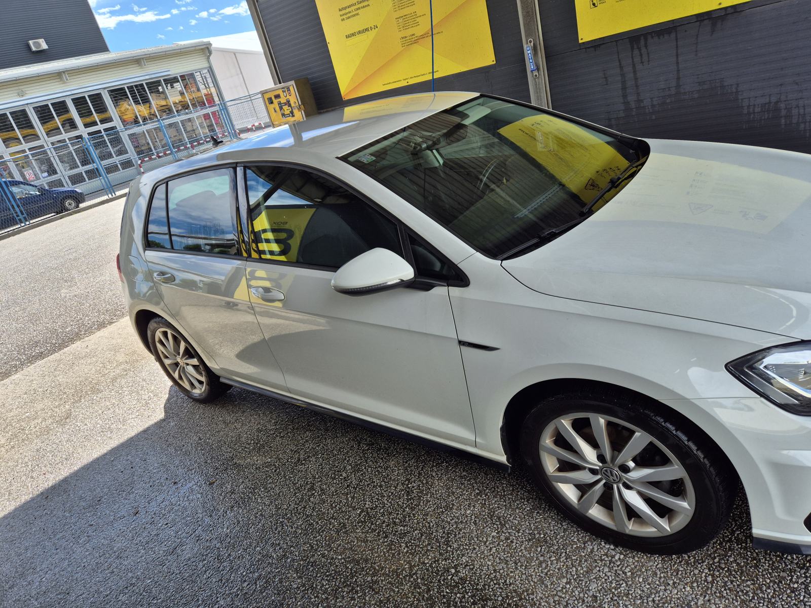 VW Golf 7.5 R-Line 2.0 TDI DSG, fotografija 4