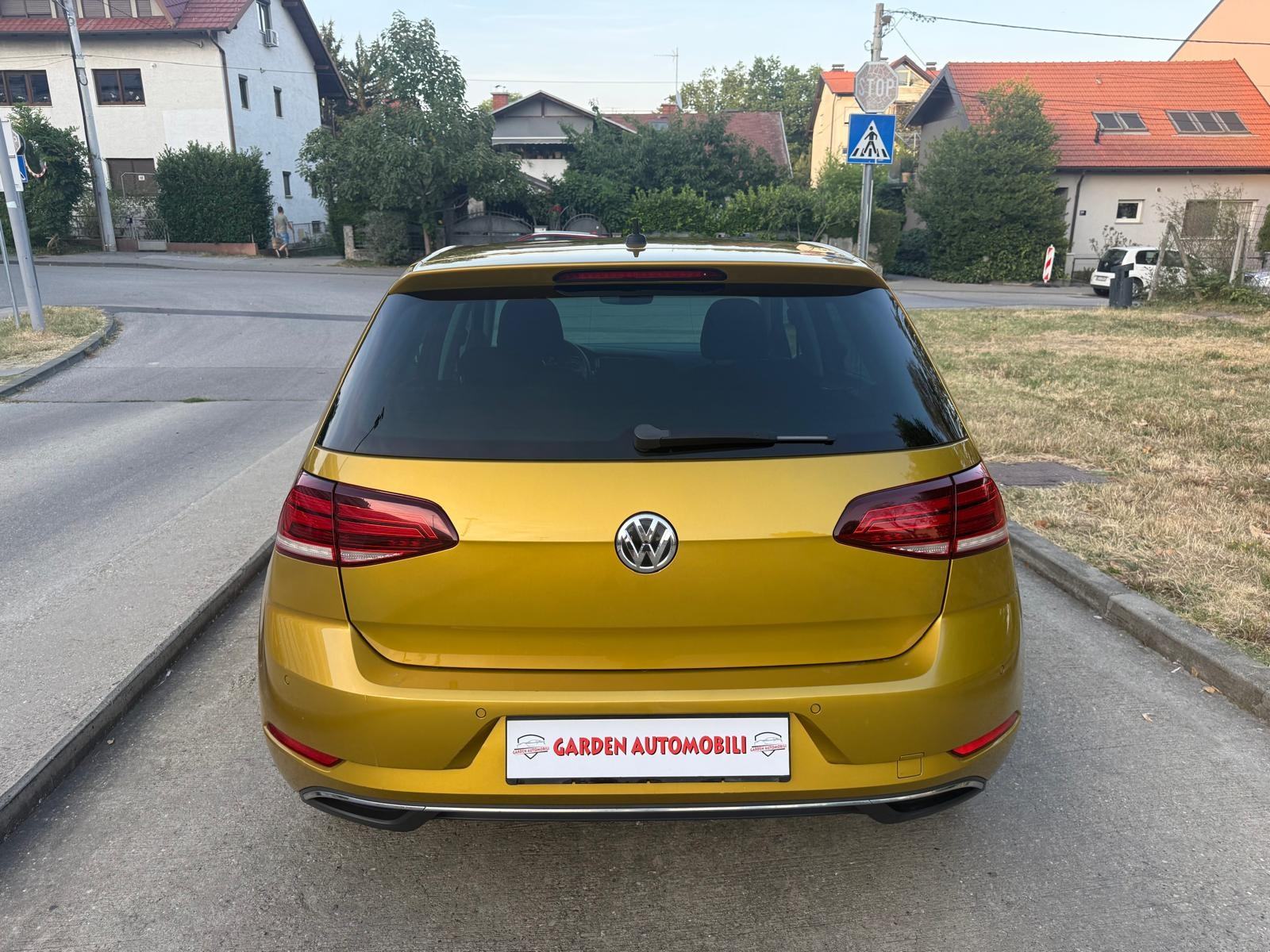 VW Golf 7.5 Redizajn 1,6 TDI*SOUND*NAVI*LED*TOP STANJE*REG. 3/2027*, fotografija 6
