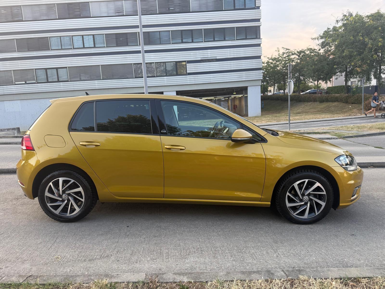 VW Golf 7.5 Redizajn 1,6 TDI*SOUND*NAVI*LED*TOP STANJE*REG. 3/2027*, fotografija 8