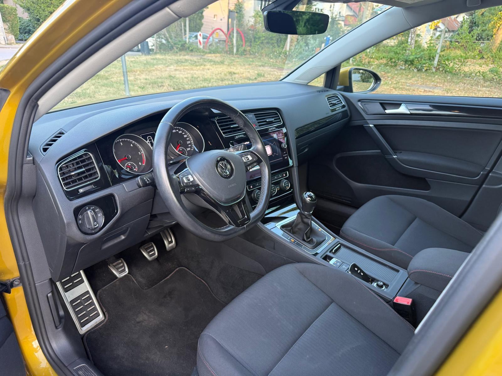 VW Golf 7.5 Redizajn 1,6 TDI*SOUND*NAVI*LED*TOP STANJE*REG. 3/2027*, fotografija 11