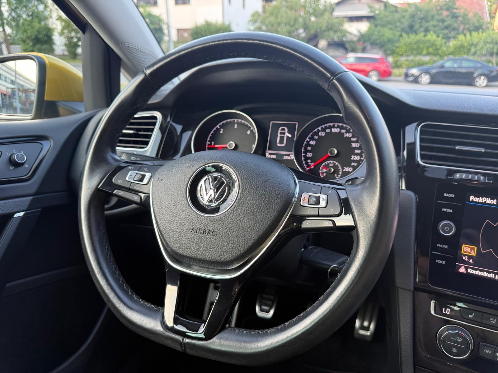 VW Golf 7.5 Redizajn 1,6 TDI*SOUND*NAVI*LED*TOP STANJE*REG. 3/2027*, fotografija 14