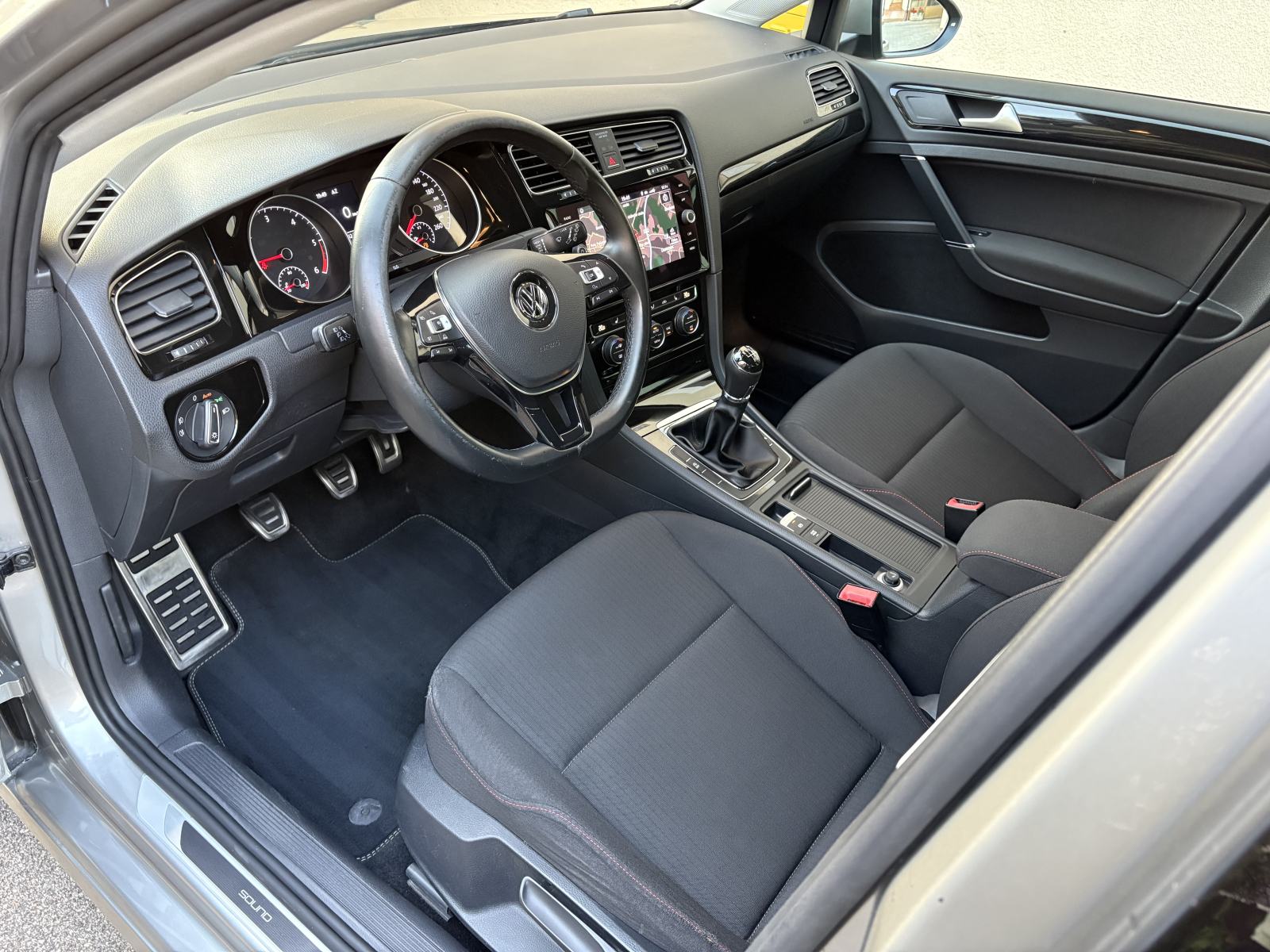 VW GOLF 7.5 SOUND! 1.6TDI REDIZAJN, NAVI, ACC, REG, SERVISNA, fotografija 8