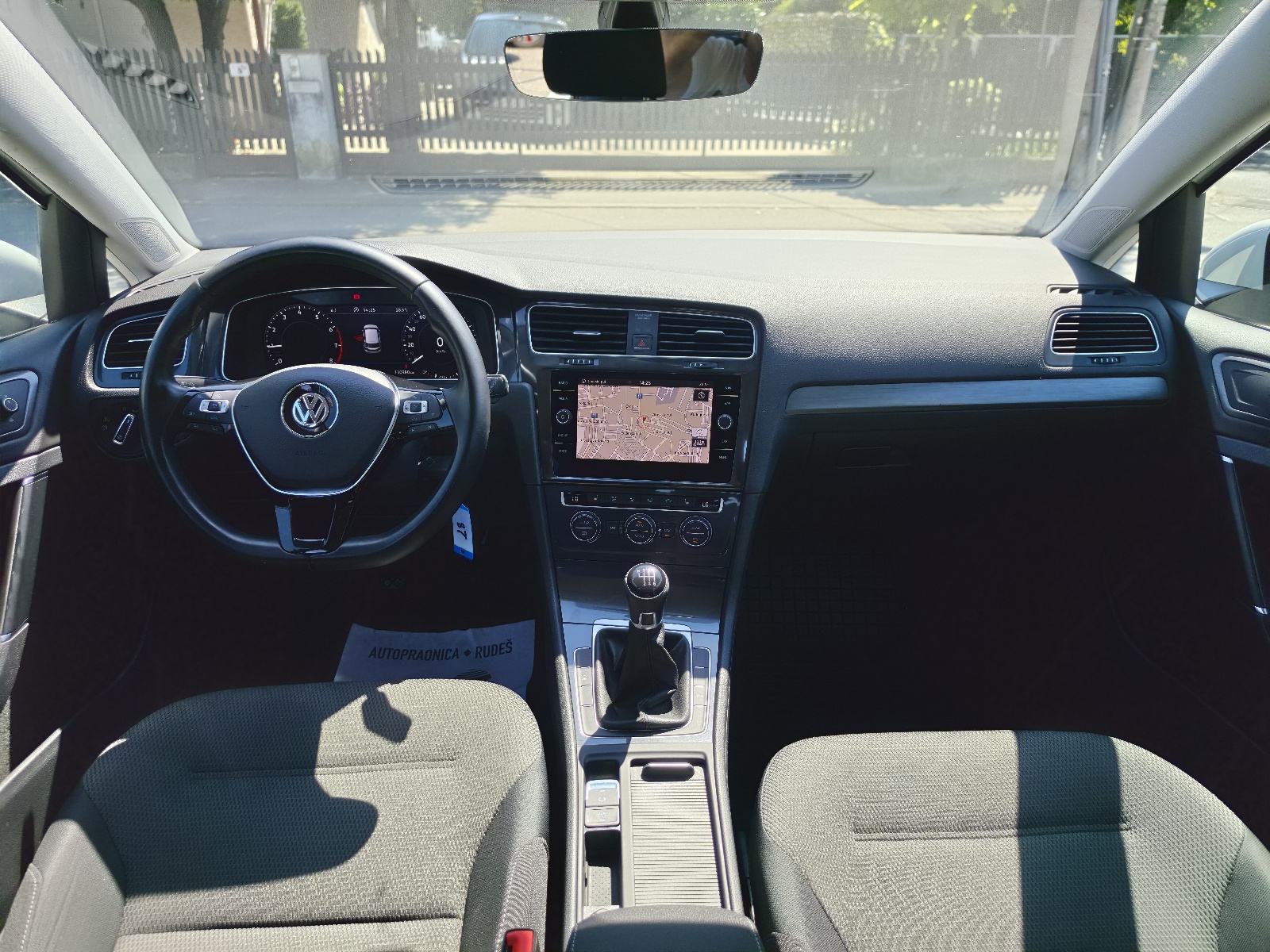 VW Golf 7.5 TSI / LED / VIRTUAL TAHO / ALU / REG 1 GOD / TOP /, fotografija 16