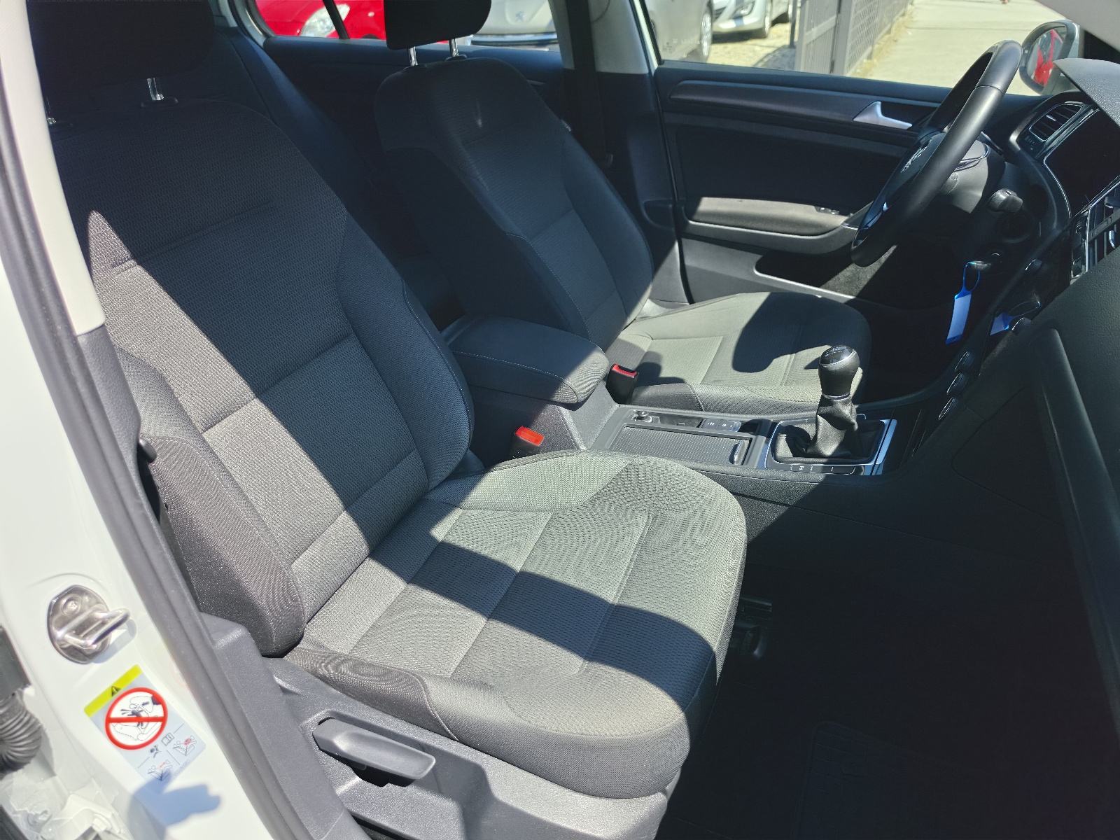 VW Golf 7.5 TSI / LED / VIRTUAL TAHO / ALU / REG 1 GOD / TOP /, fotografija 14