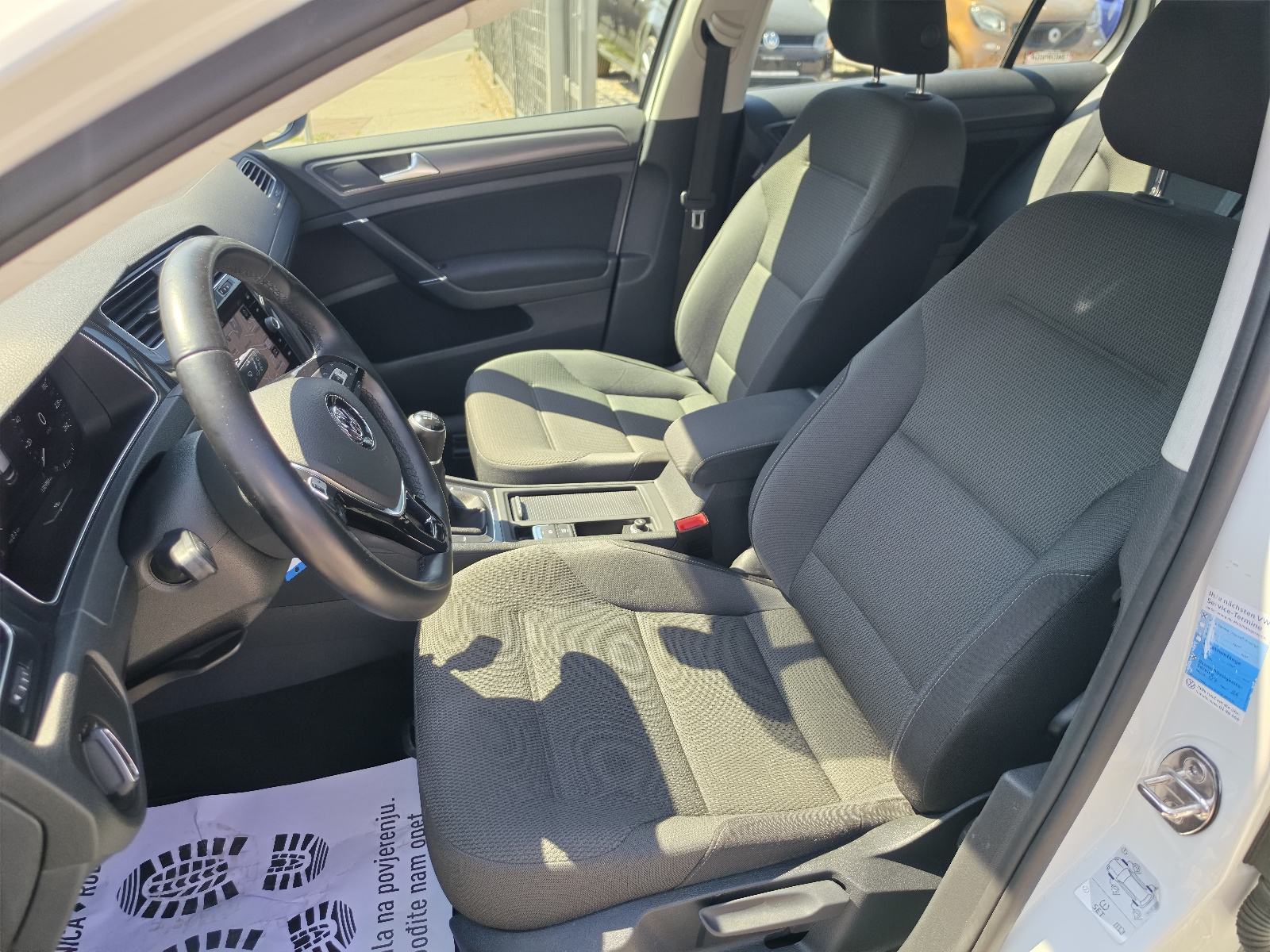 VW Golf 7.5 TSI / LED / VIRTUAL TAHO / ALU / REG 1 GOD / TOP /, fotografija 17