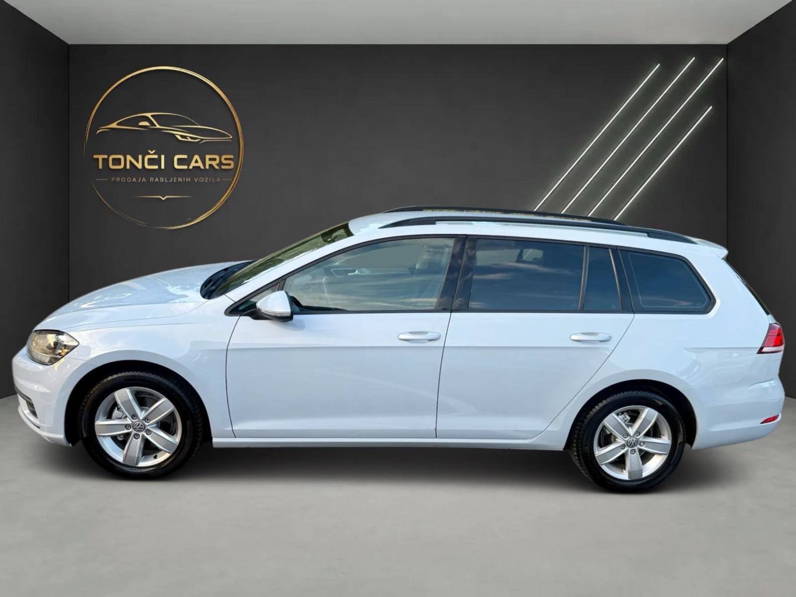 VW Golf 7.5 Variant 1,6 TDI * REDIZAJN * LED * KAO NOVI * 2017 *, fotografija 5