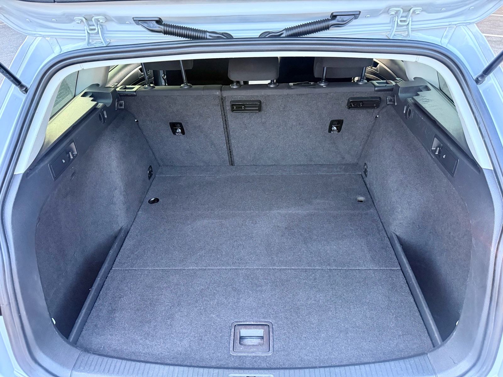 VW Golf 7.5 Variant 1,6 TDI * REDIZAJN * LED * KAO NOVI * 2017 *, fotografija 20