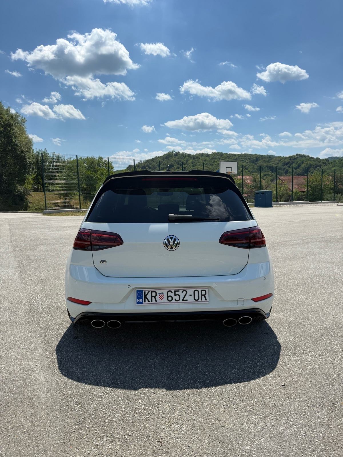 ••VW Golf 7.5R 2,0TSI 310KS DSG 4MOTION••, fotografija 3