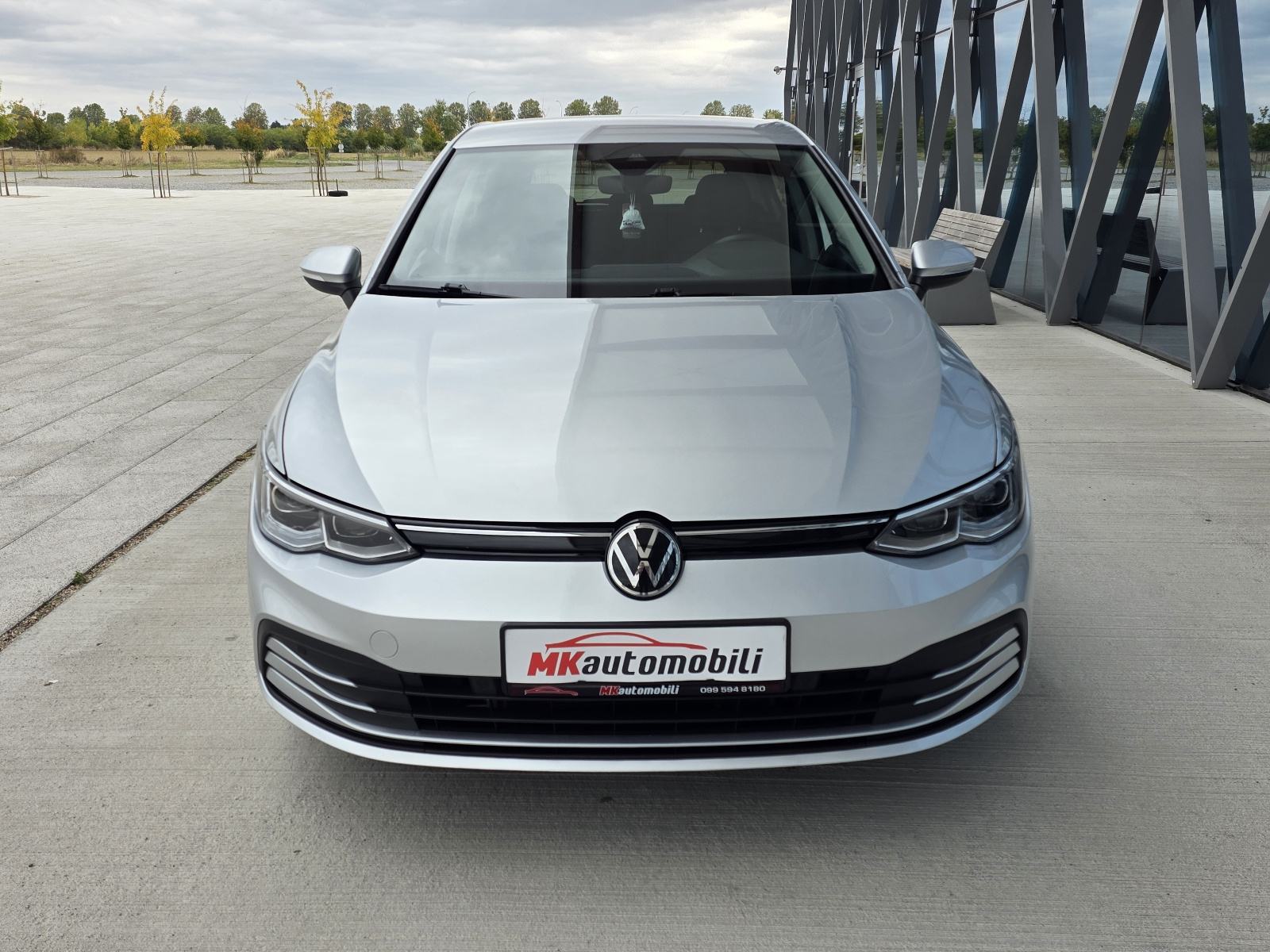 VW Golf 8 1,0 eTSI DSG,HIGHLINE IQ FAROVI,NAVI,ALU 18, fotografija 9