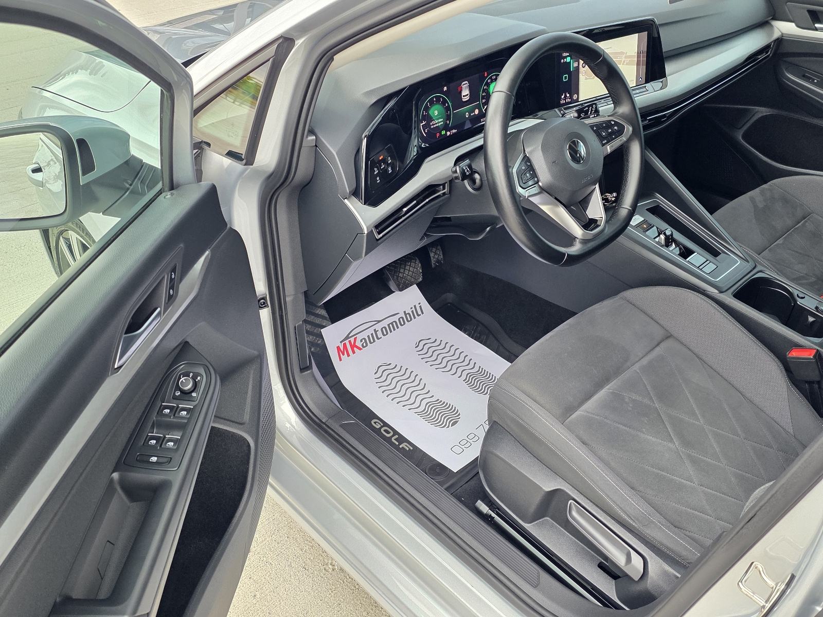 VW Golf 8 1,0 eTSI DSG,HIGHLINE IQ FAROVI,NAVI,ALU 18, fotografija 14