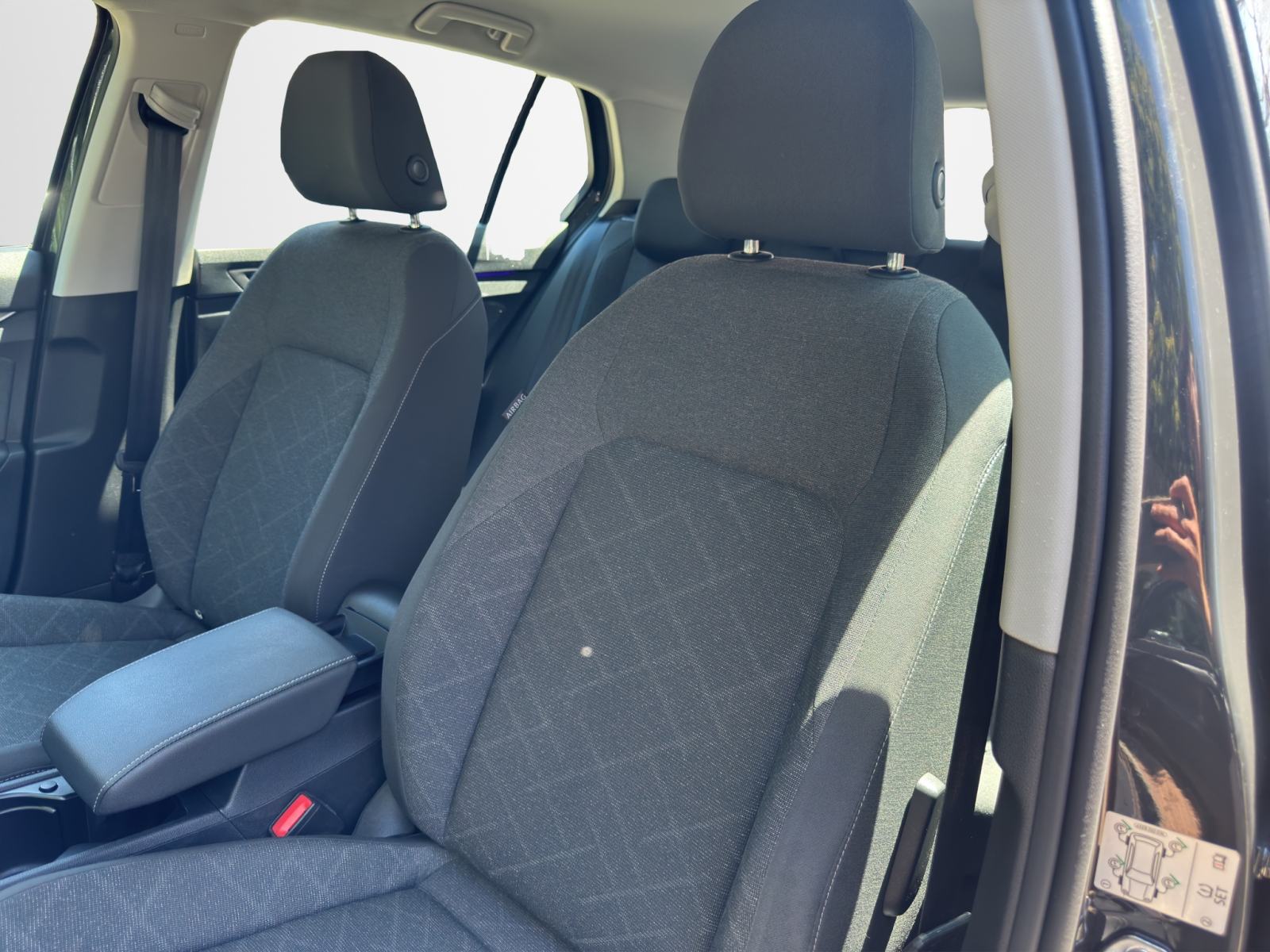 VW Golf 8 1,0 TSI Life "Tvorničko jamstvo", fotografija 8