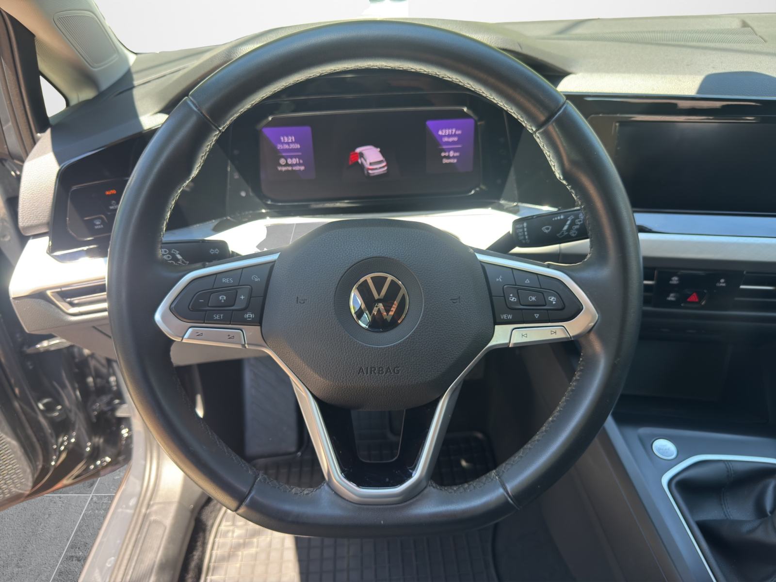VW Golf 8 1,0 TSI Life "Tvorničko jamstvo", fotografija 9