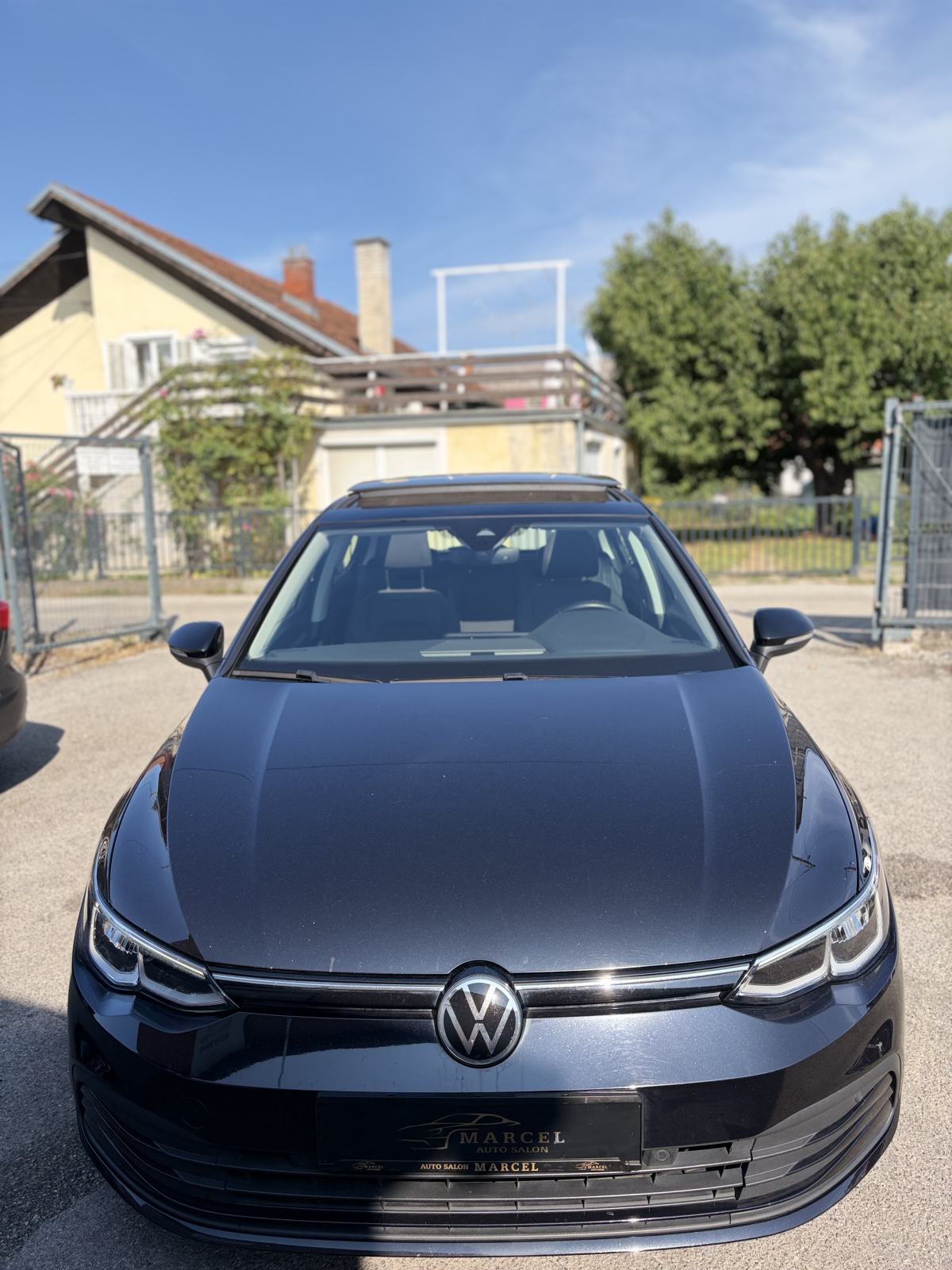 VW Golf 8 1,0 TSI PANO,NAVI,LED,KAMERA.., fotografija 4