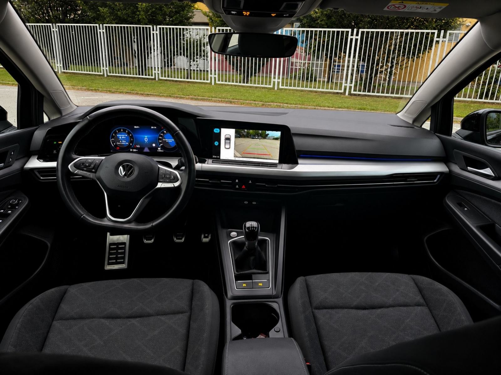 VW Golf 8 1,0 TSI, Life Plus, TOP STANJE, REG.GODINU DANA !, fotografija 12