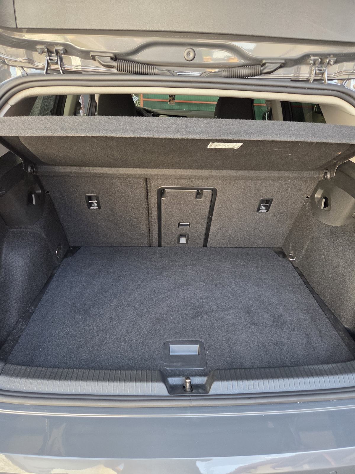 VW Golf 8 1.0 TSI STYLE, fotografija 11