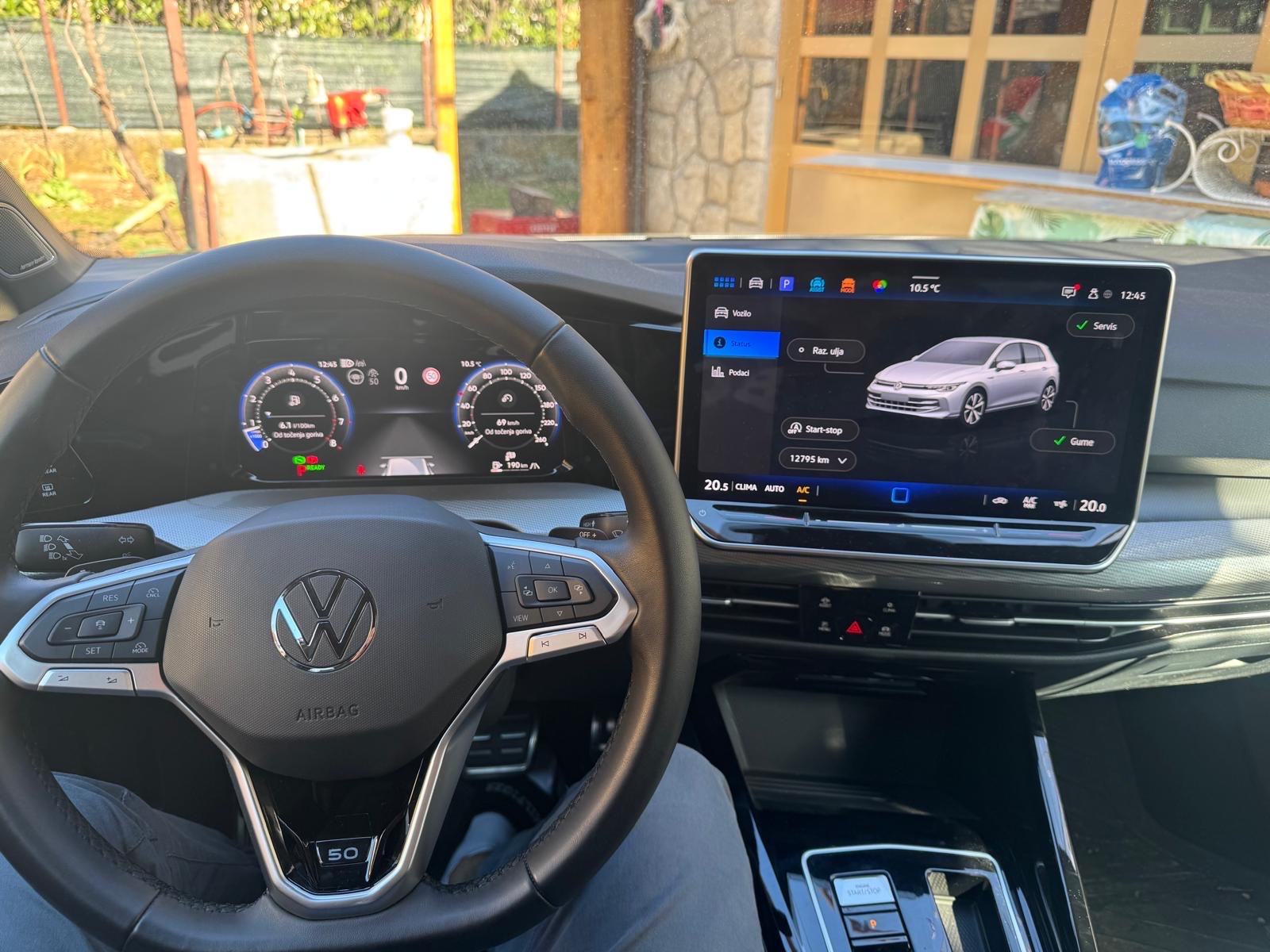 VW Golf 8 1,5 eTSI DSG, fotografija 9
