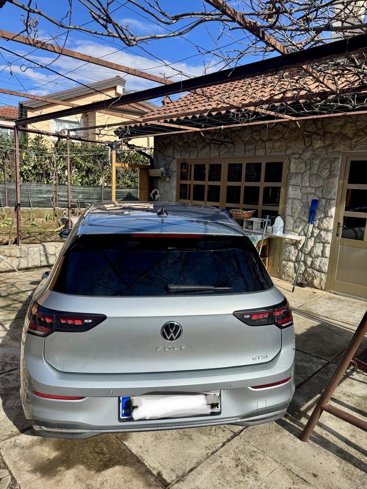 VW Golf 8 1,5 eTSI DSG, fotografija 3