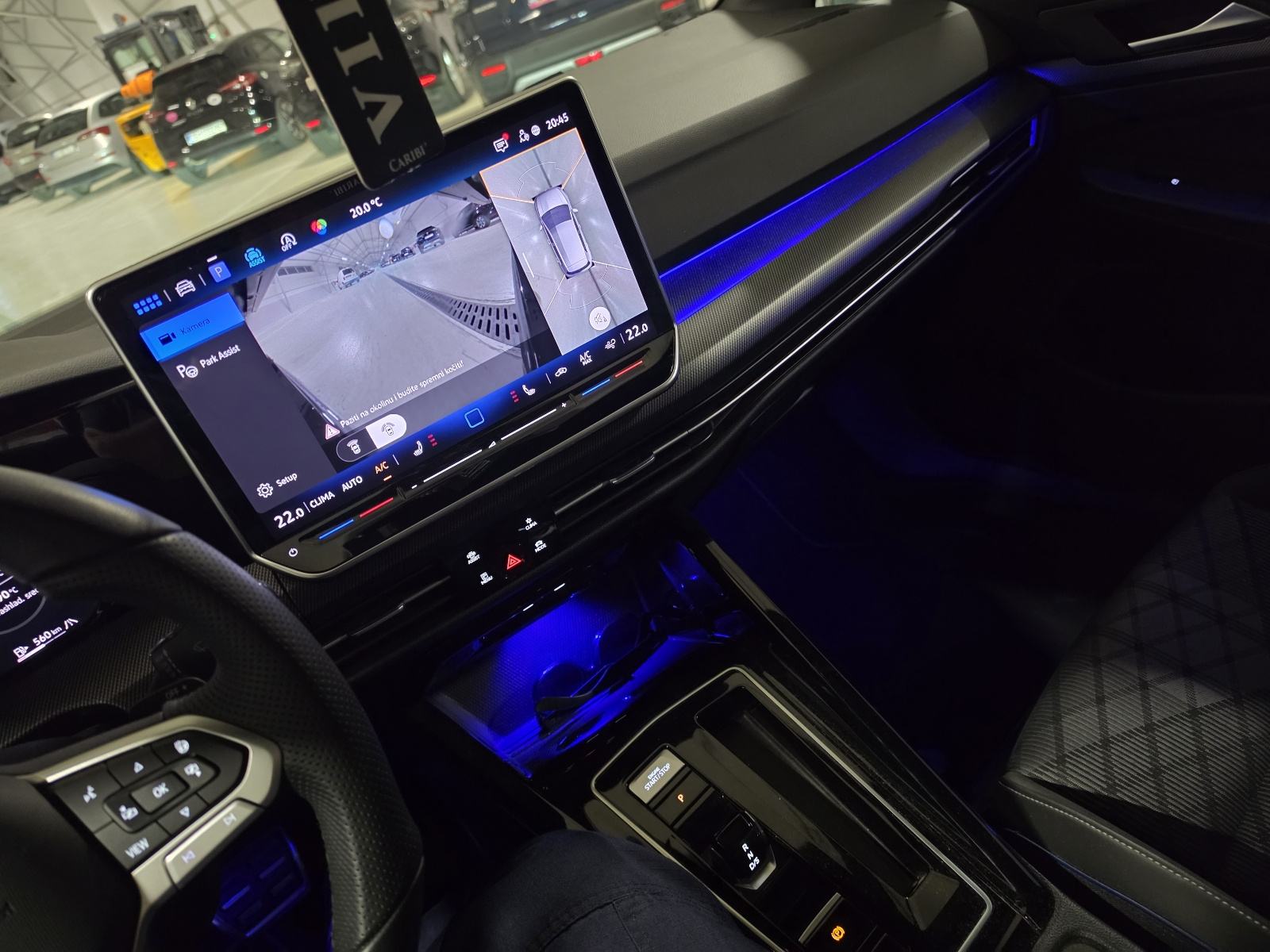VW Golf 8 1,5 eTSI automatik, fotografija 17