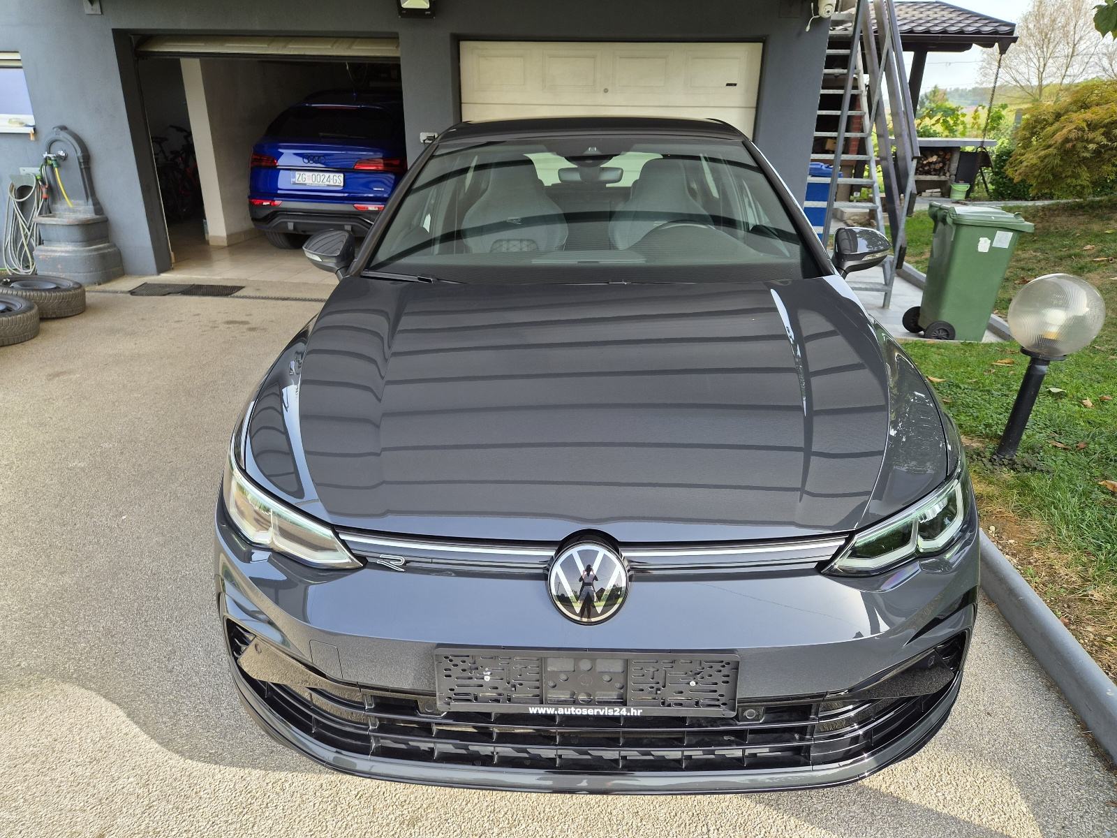 VW Golf 8 1,5 eTSI Dsg R-line 130ks (15200km), fotografija 6
