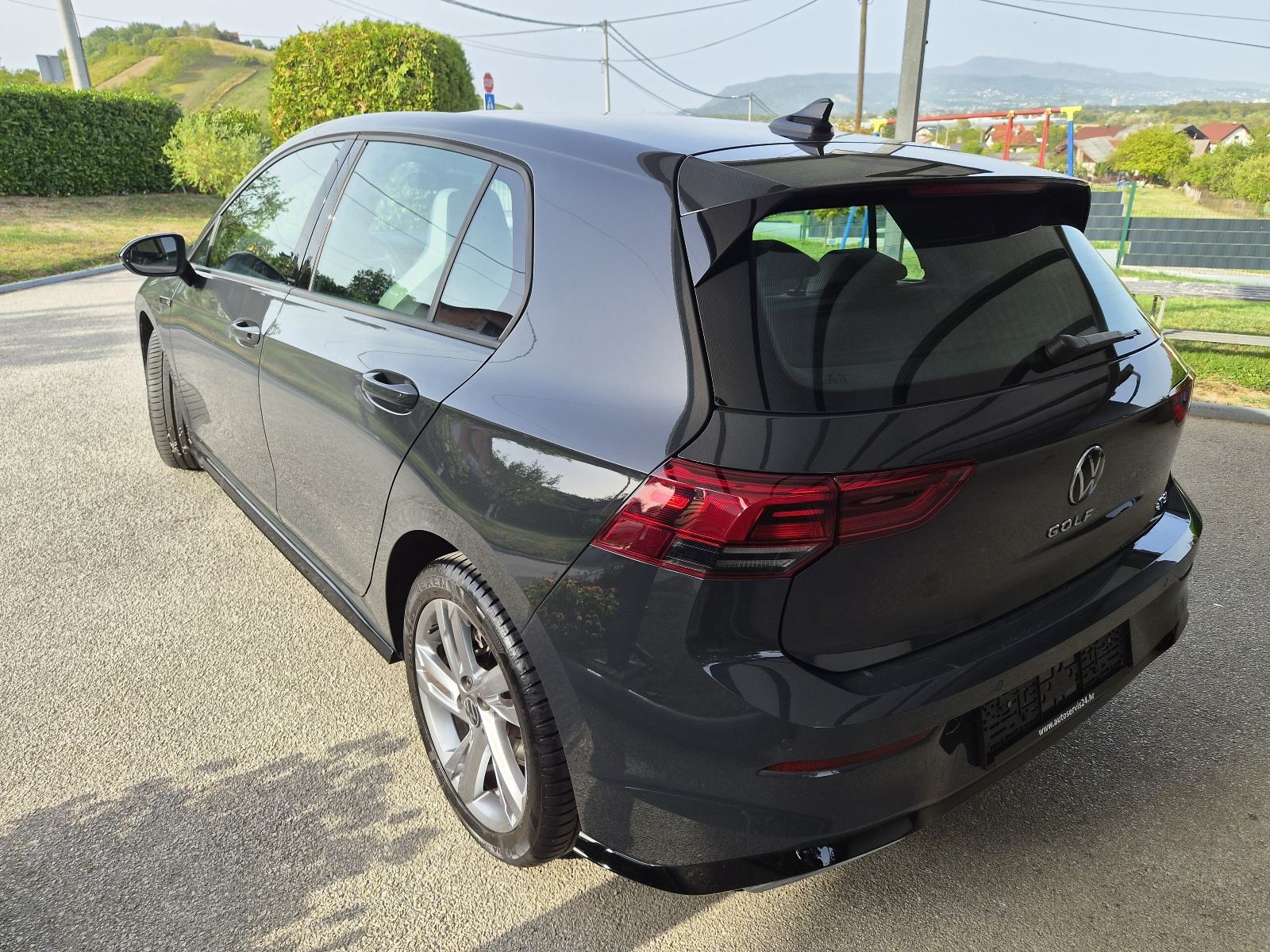 VW Golf 8 1,5 eTSI Dsg R-line 130ks (15200km), fotografija 14