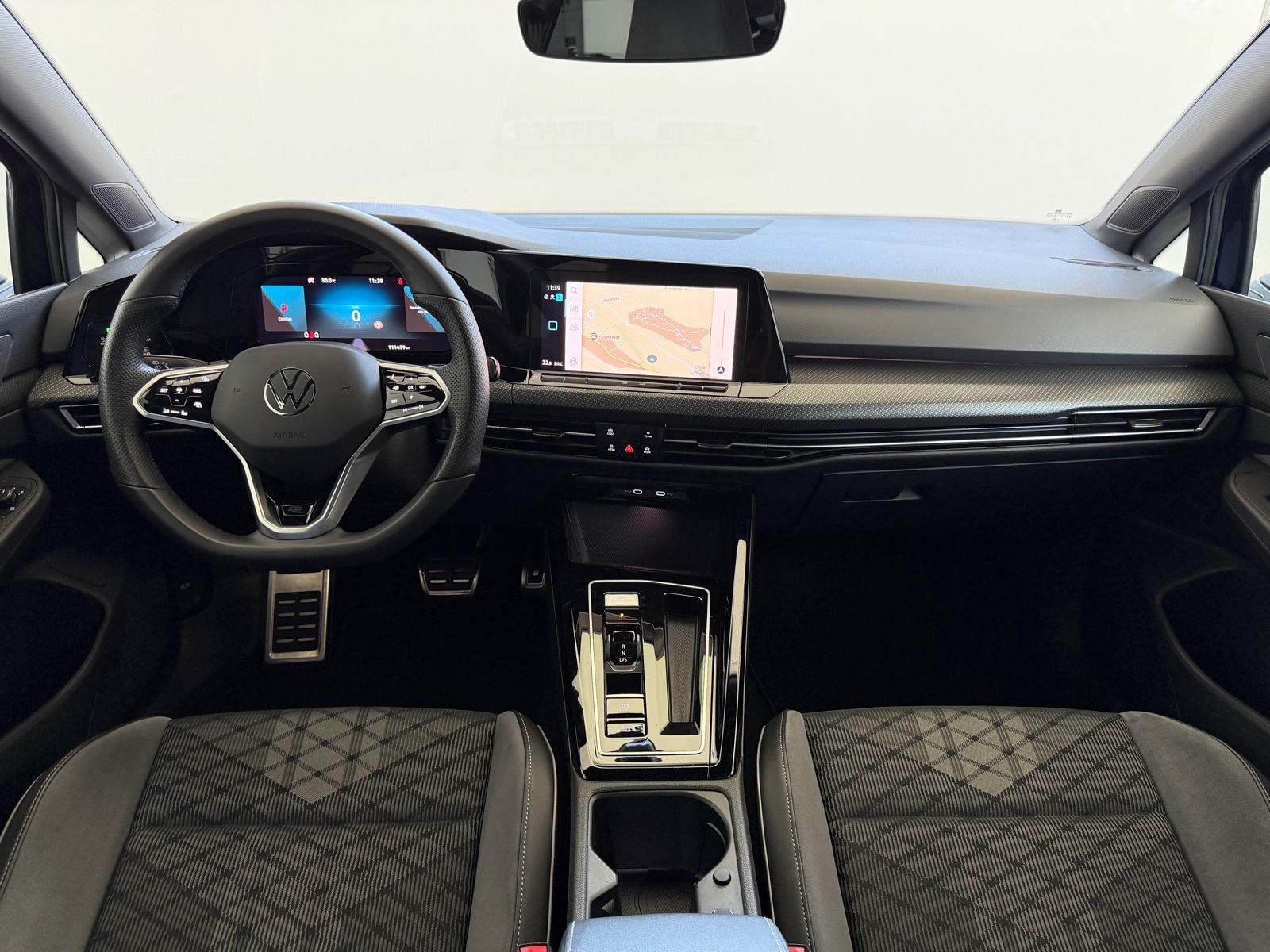 VW Golf 8 1,5 TSI DSG, R-LINE, JAMSTVO 24MJ, LEASING 0% UČEŠĆA, fotografija 8