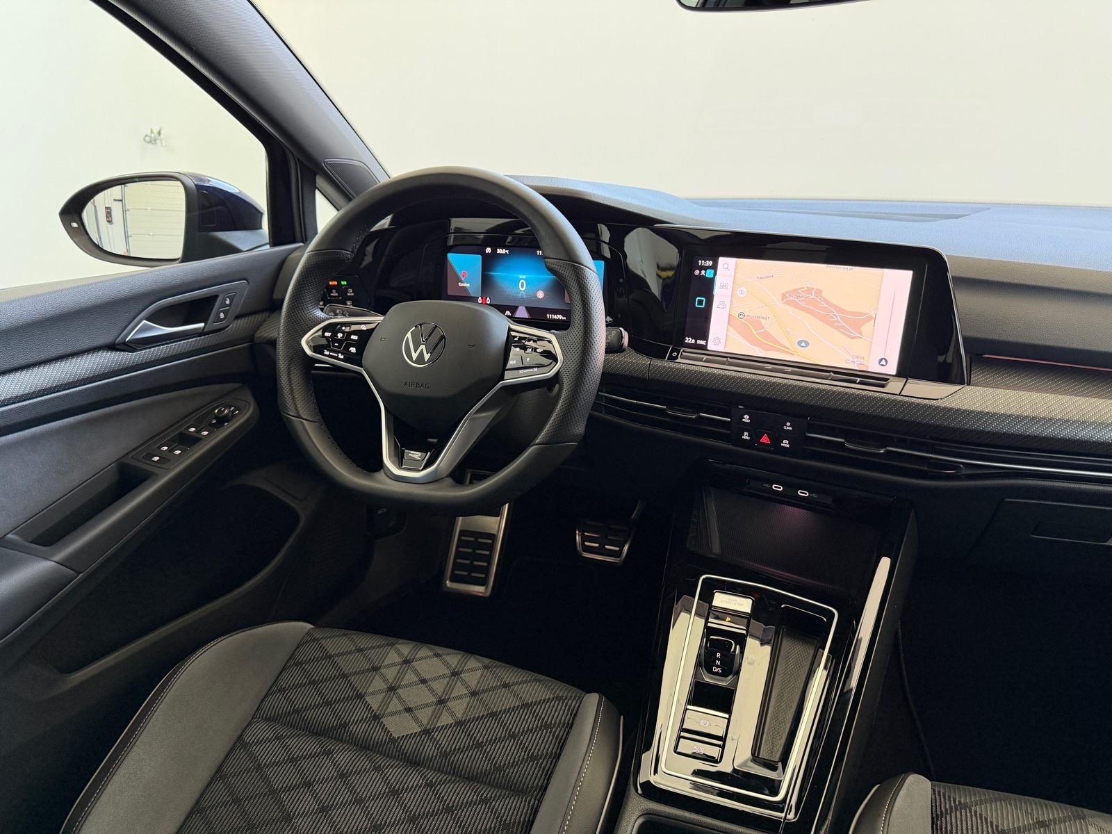 VW Golf 8 1,5 TSI DSG, R-LINE, JAMSTVO 24MJ, LEASING 0% UČEŠĆA, fotografija 10
