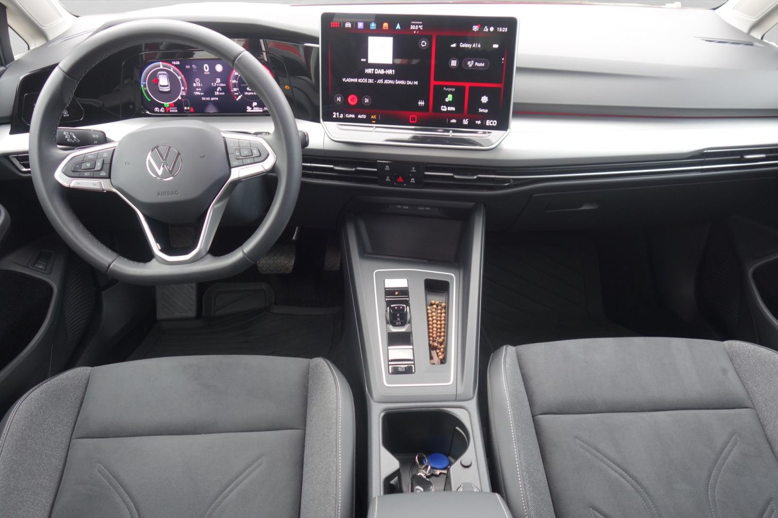 VW Golf 8 1,5 eTSI DSG eHybrid *MATRIX* ALU 18*, fotografija 12