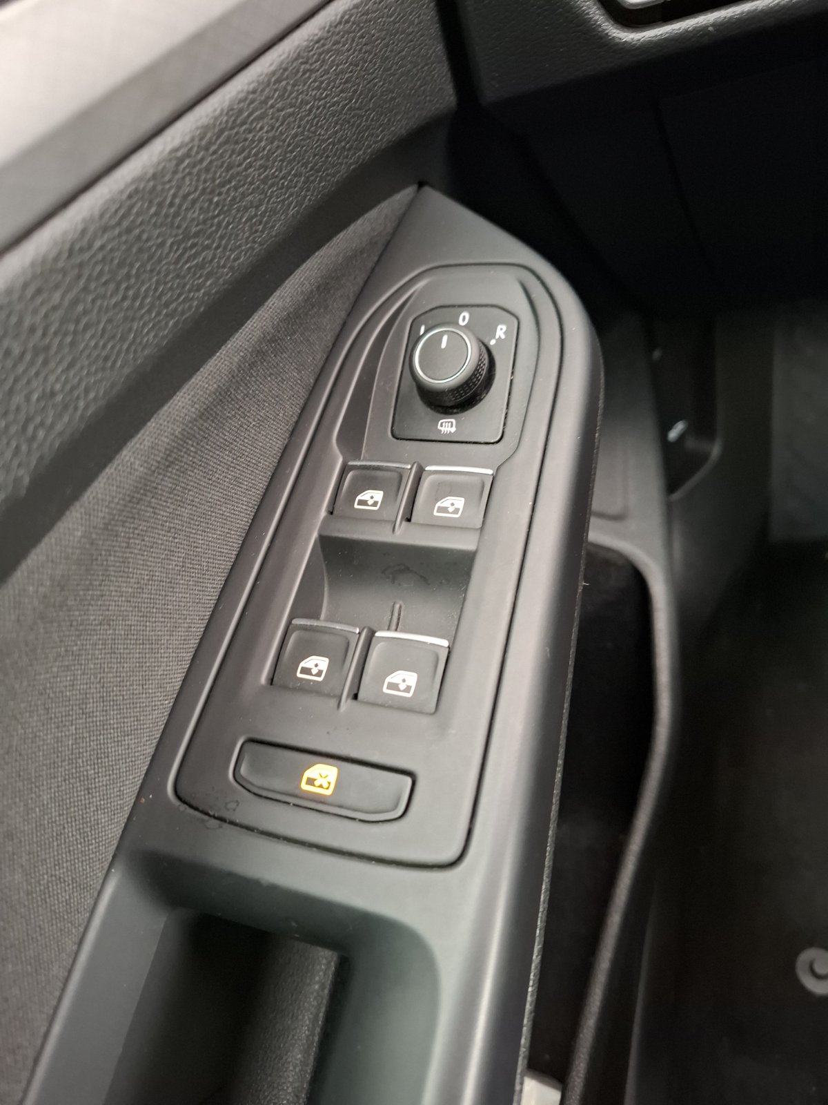 VW Golf 8 1,5 eTSI, DSG, F1, Automatik, Reg.01/27., fotografija 12