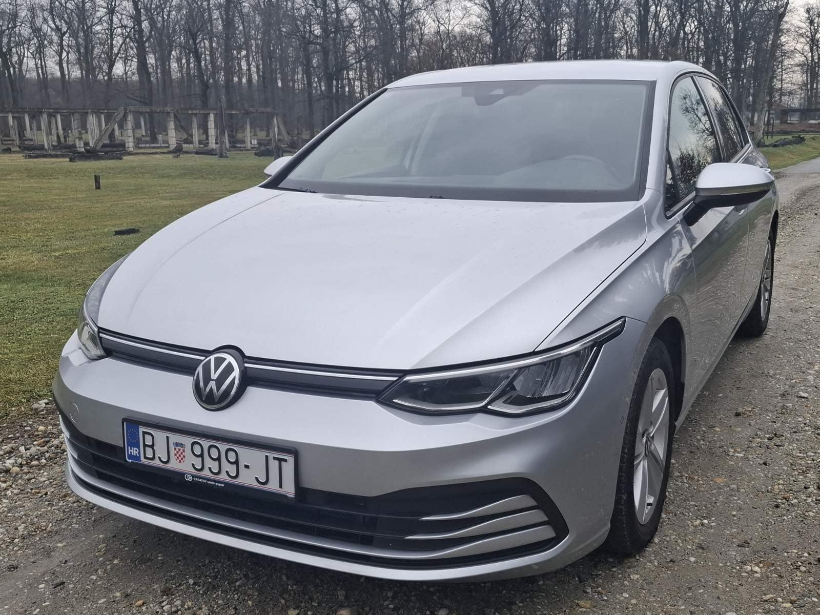 VW Golf 8 1,5 eTSI, DSG, F1, Automatik, Reg.01/27., fotografija 7