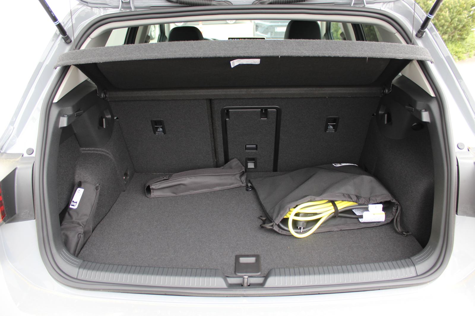 VW Golf 8 1.5 TSI eHybrid DSG Life Plus, fotografija 14