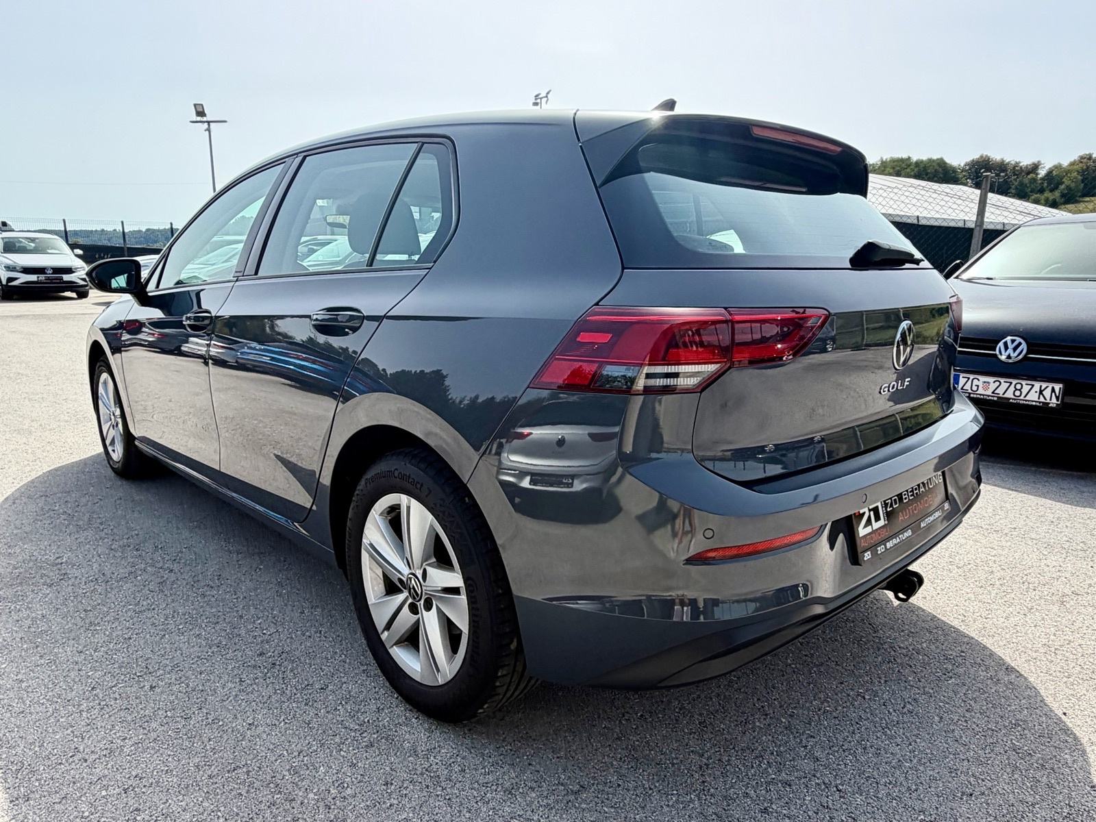 VW Golf 8 1,5 TSI Life ACC Navi MFV Grij.volana Bluetooth Servisna, fotografija 8