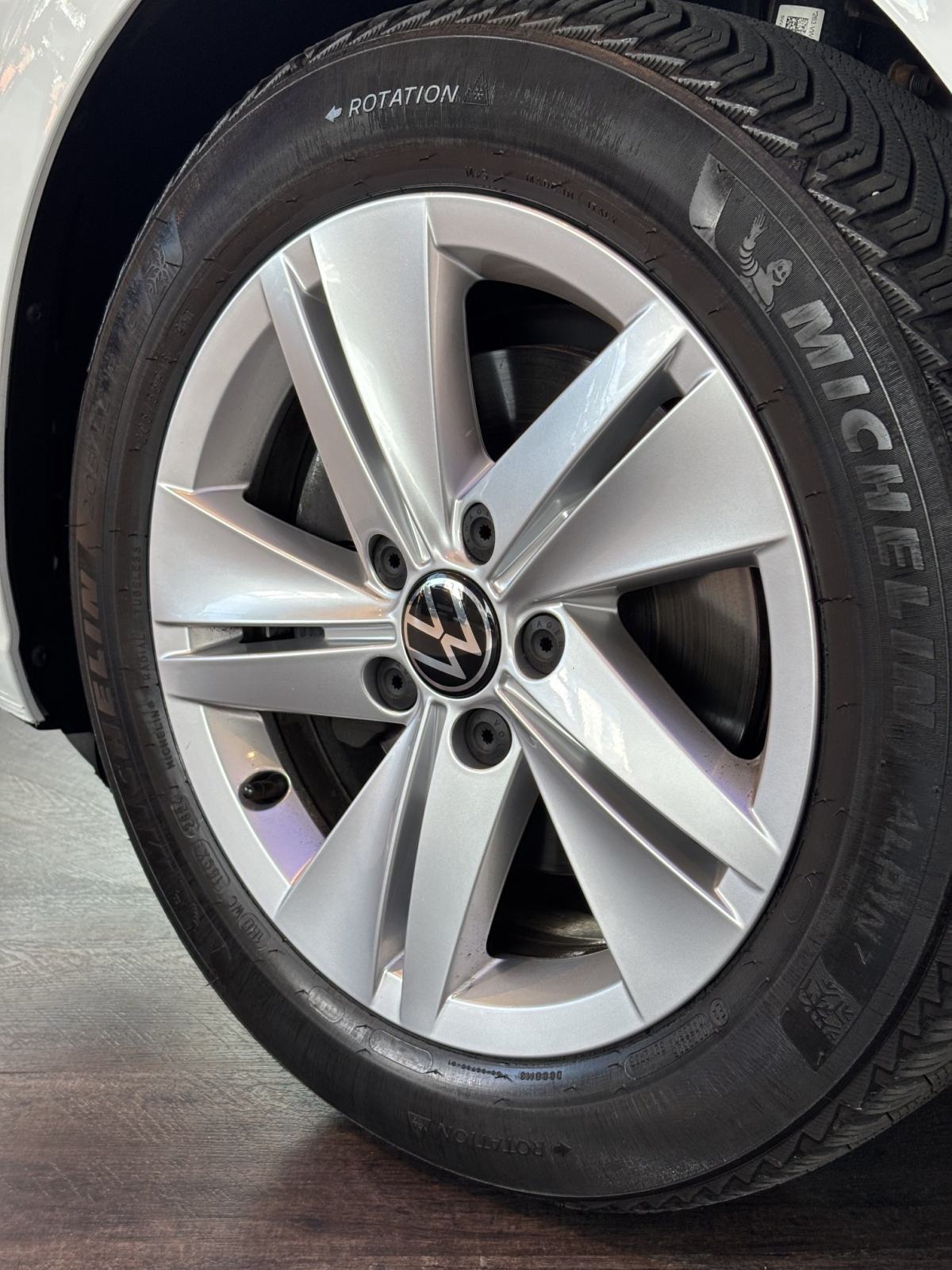 VW Golf 8 1.5 TSI - nije uvoz, fotografija 17