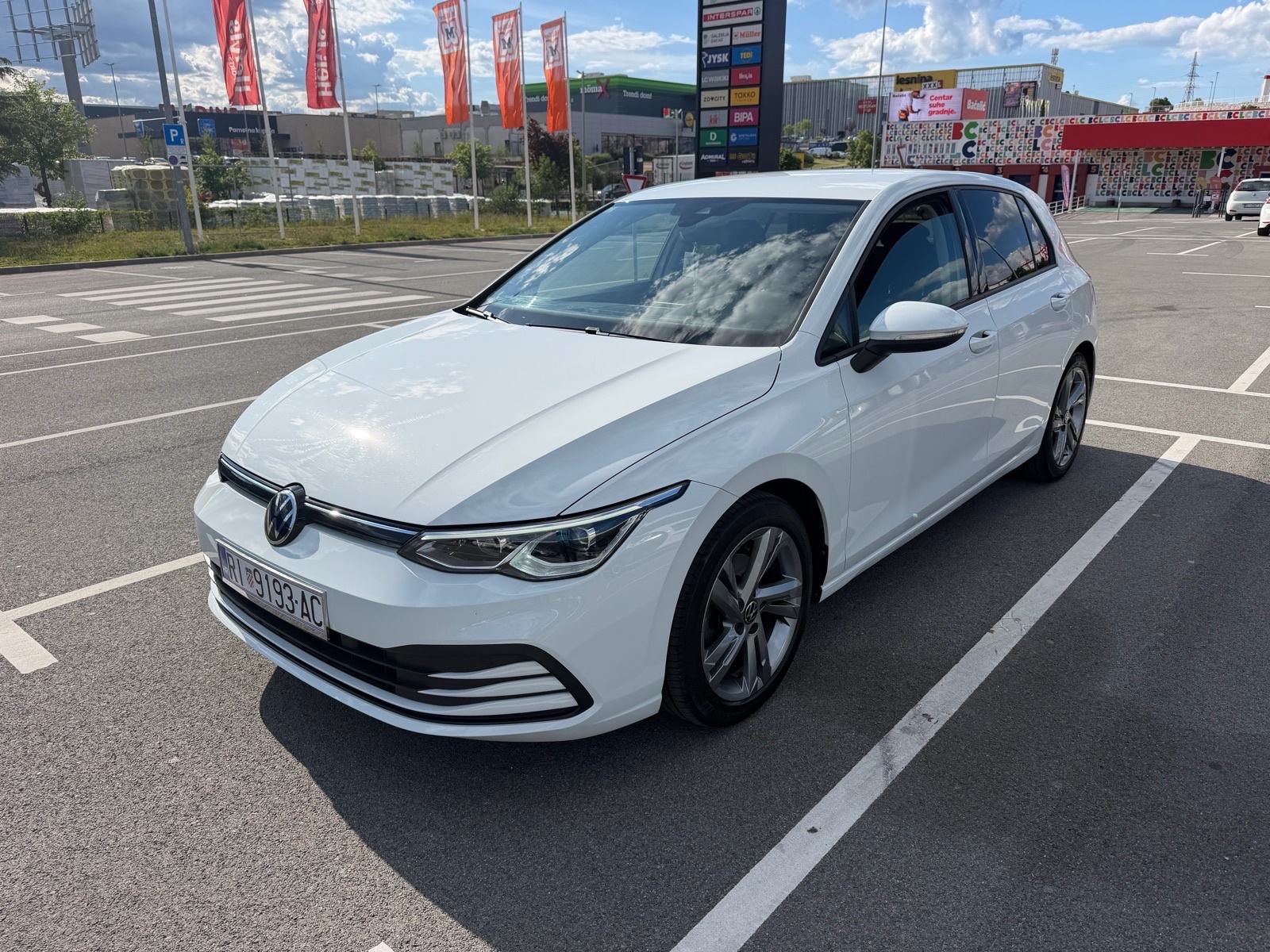 VW Golf 8 1,5 TSI NAVI, FULL IQ LED,VIRTUAL,AMBIENT **AKCIJA**, fotografija 2