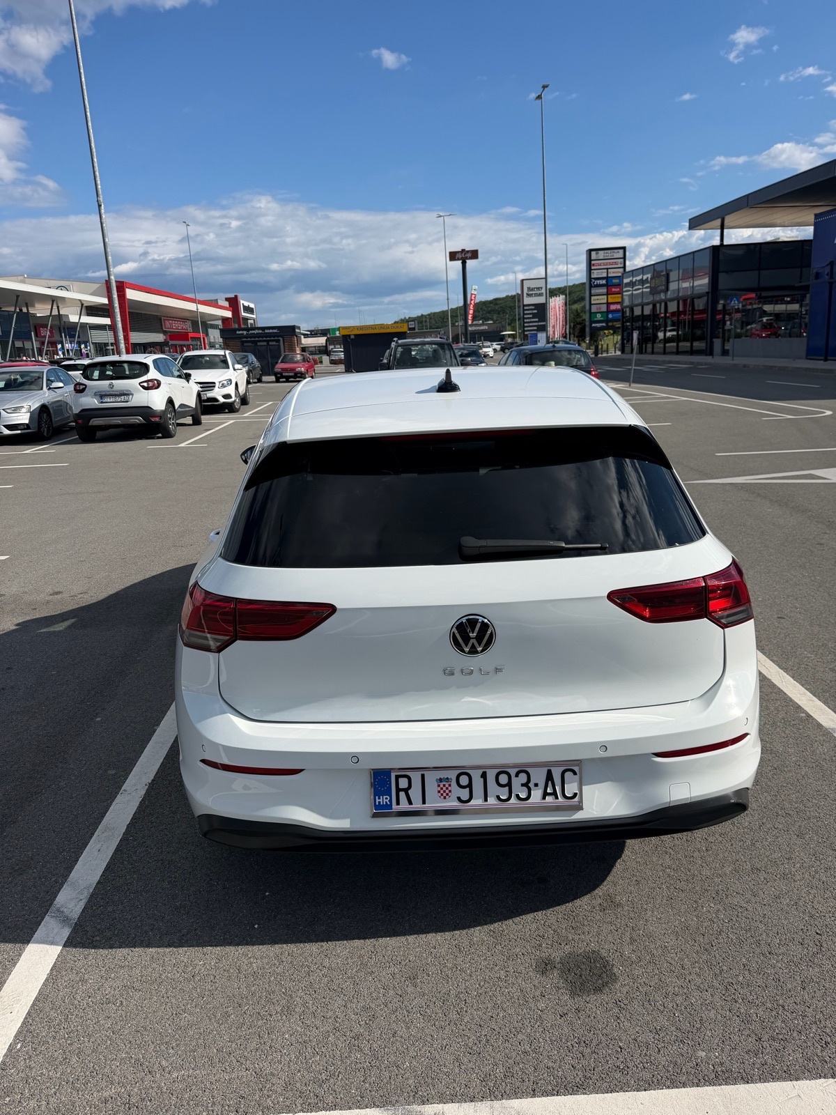 VW Golf 8 1,5 TSI NAVI, FULL IQ LED,VIRTUAL,AMBIENT **AKCIJA**, fotografija 7