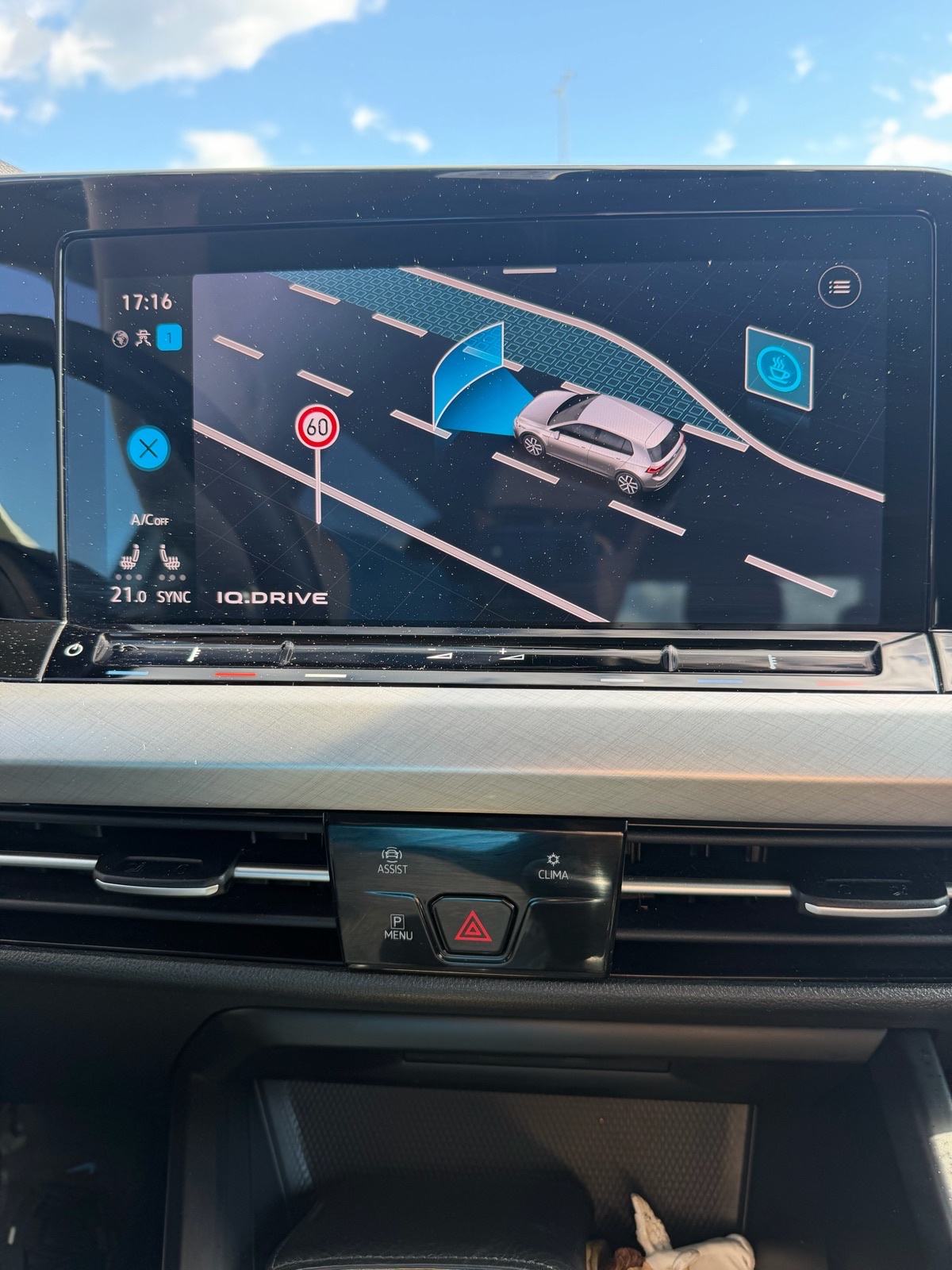VW Golf 8 1,5 TSI NAVI, FULL IQ LED,VIRTUAL,AMBIENT **AKCIJA**, fotografija 16