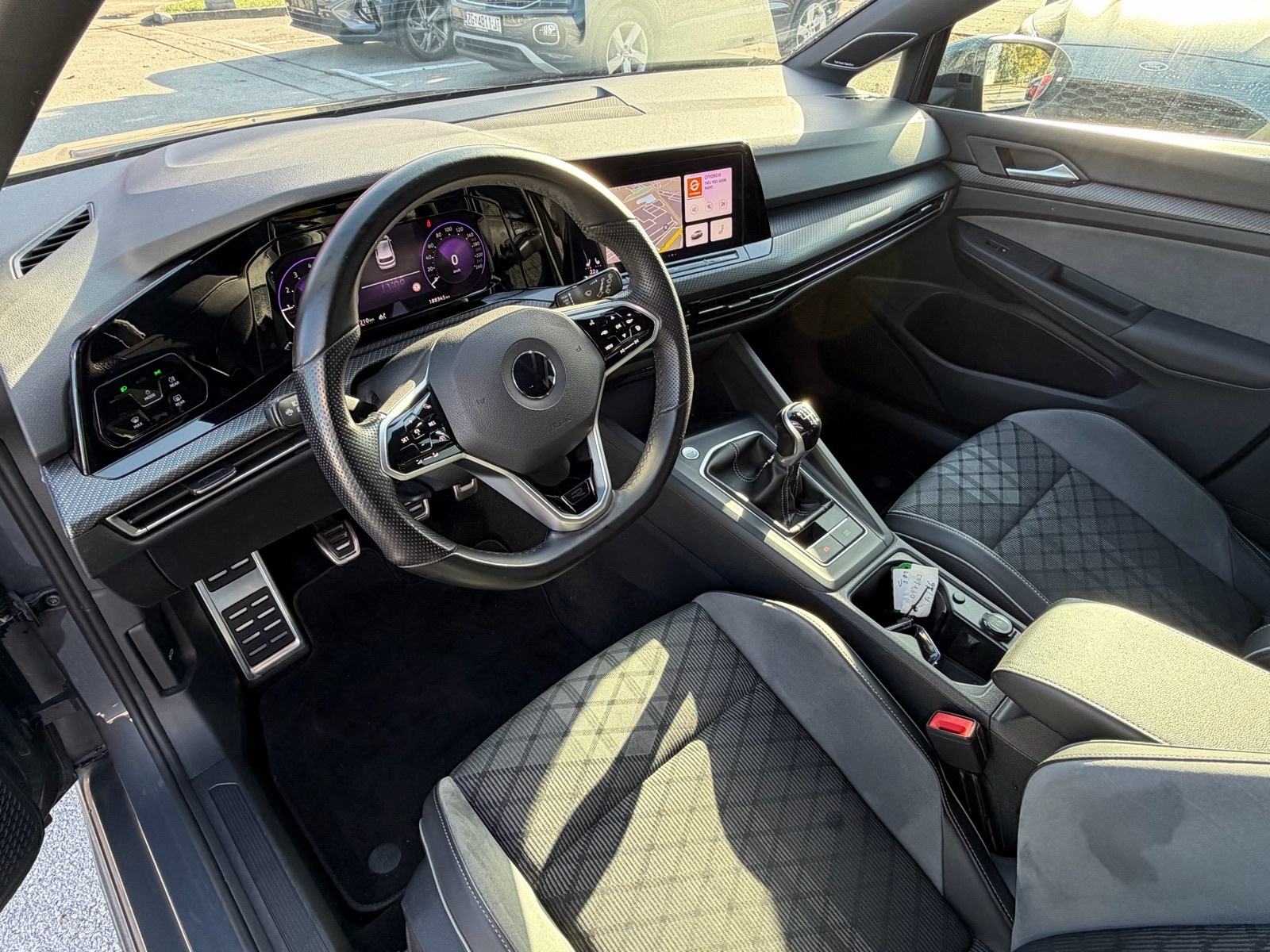 ***VW GOLF 8 1,5 TSI R LINE*** HARMAN & K, 3X R LINE, KAMERA, u PDV-u, fotografija 7