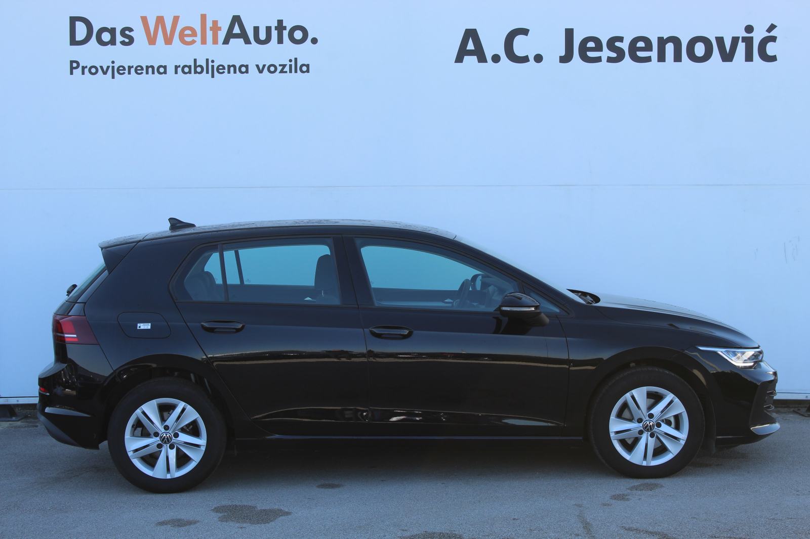 VW Golf 8 1,5 TSI, fotografija 4